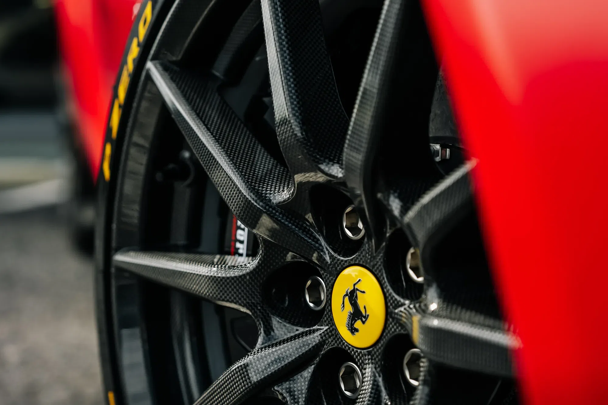 2023 Ferrari 812 Competizione wheel