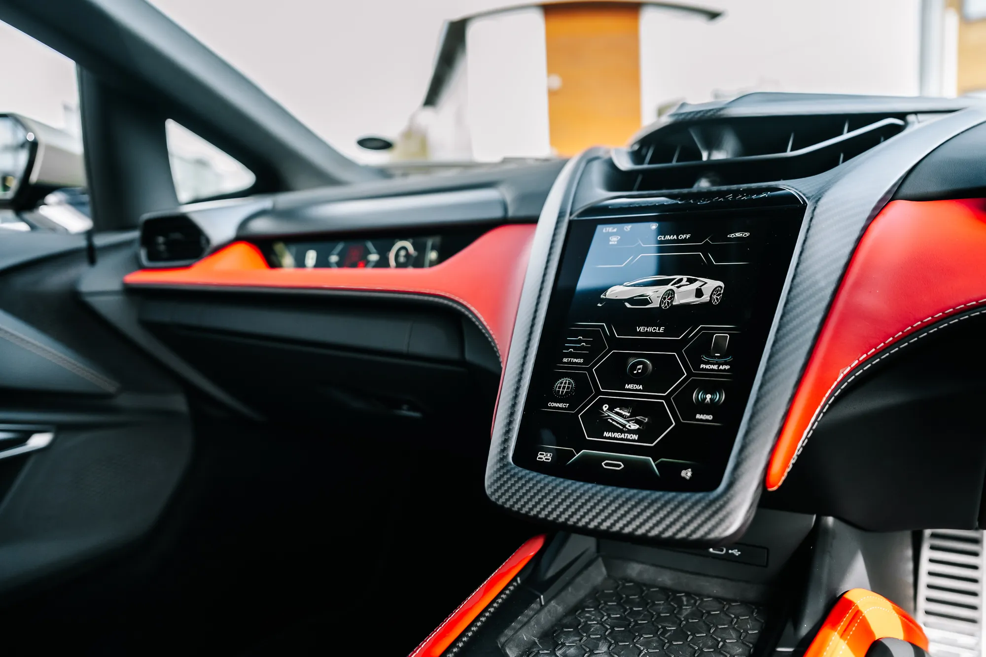 2024 Lamborghini Revuelto, 18/20