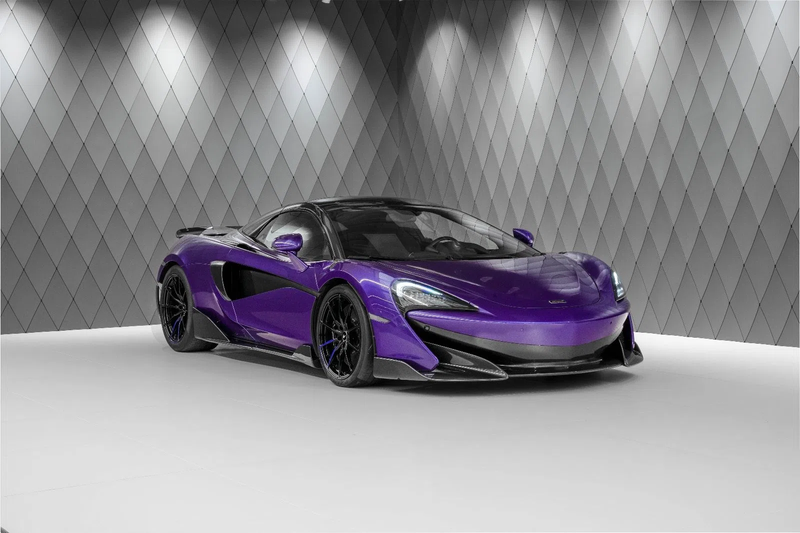 2021 McLaren 600LT Spider for sale, exterior, Mauvine Blue