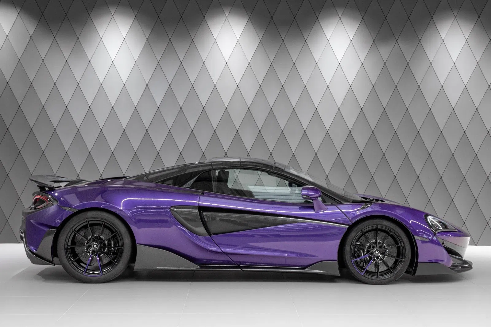 2021 McLaren 600LT Spider for sale, exterior, Mauvine Blue
