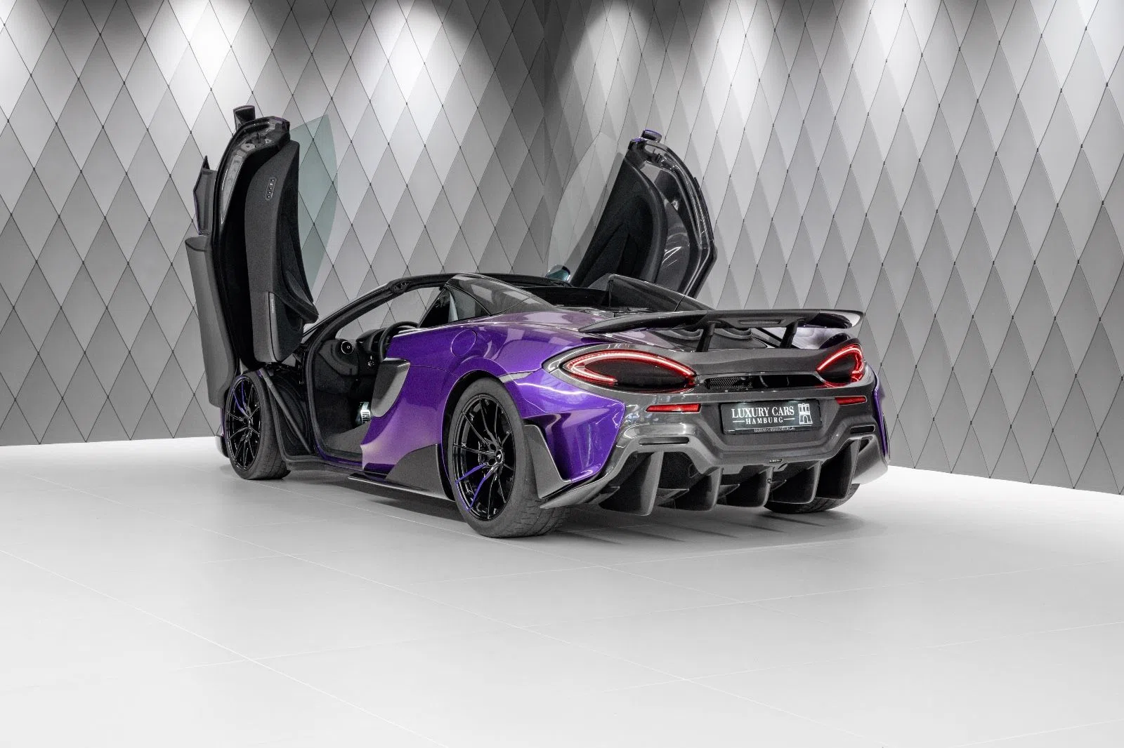 2021 McLaren 600LT Spider for sale, exterior, Mauvine Blue