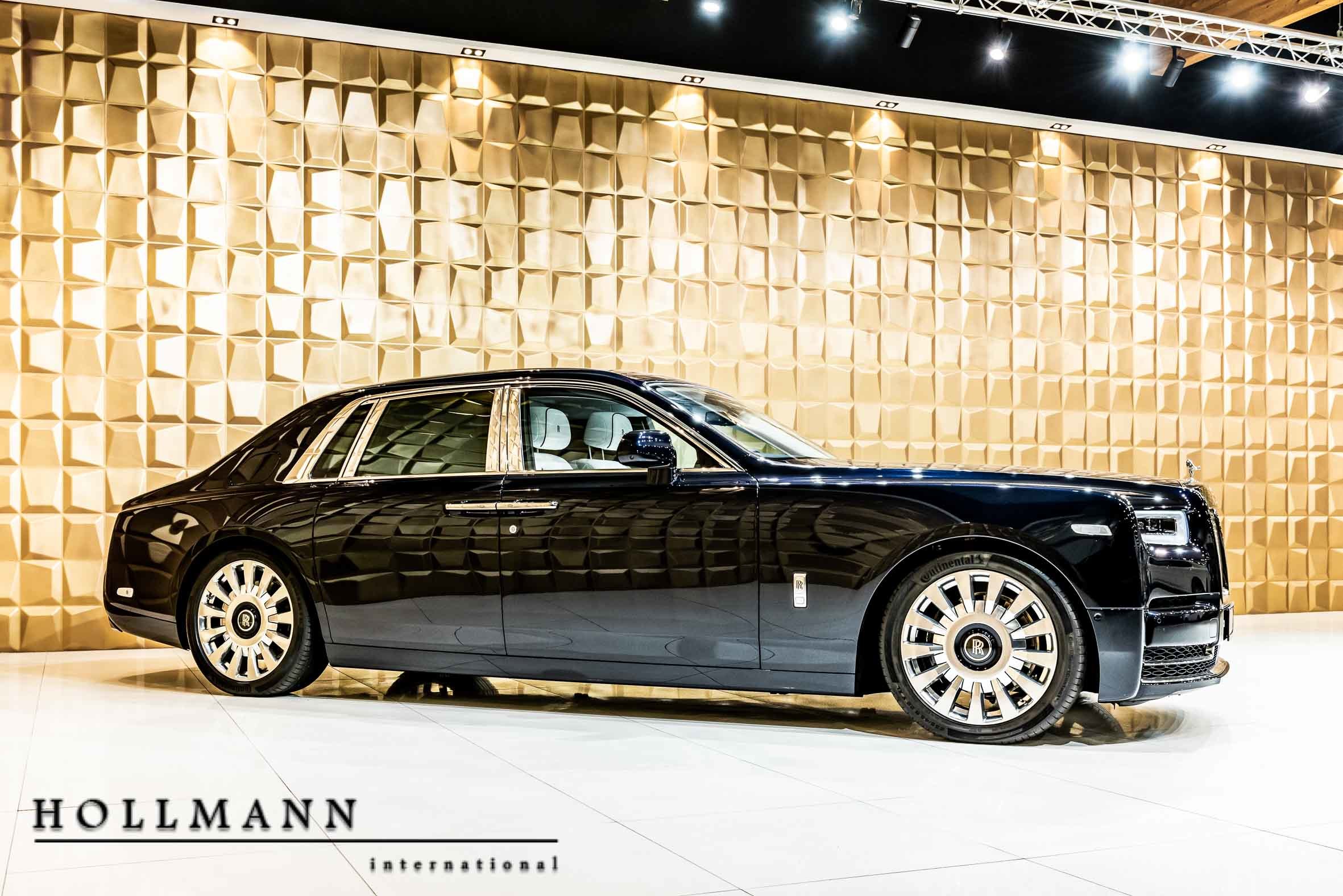 2019 Rolls-Royce Phantom VIII, 24/32