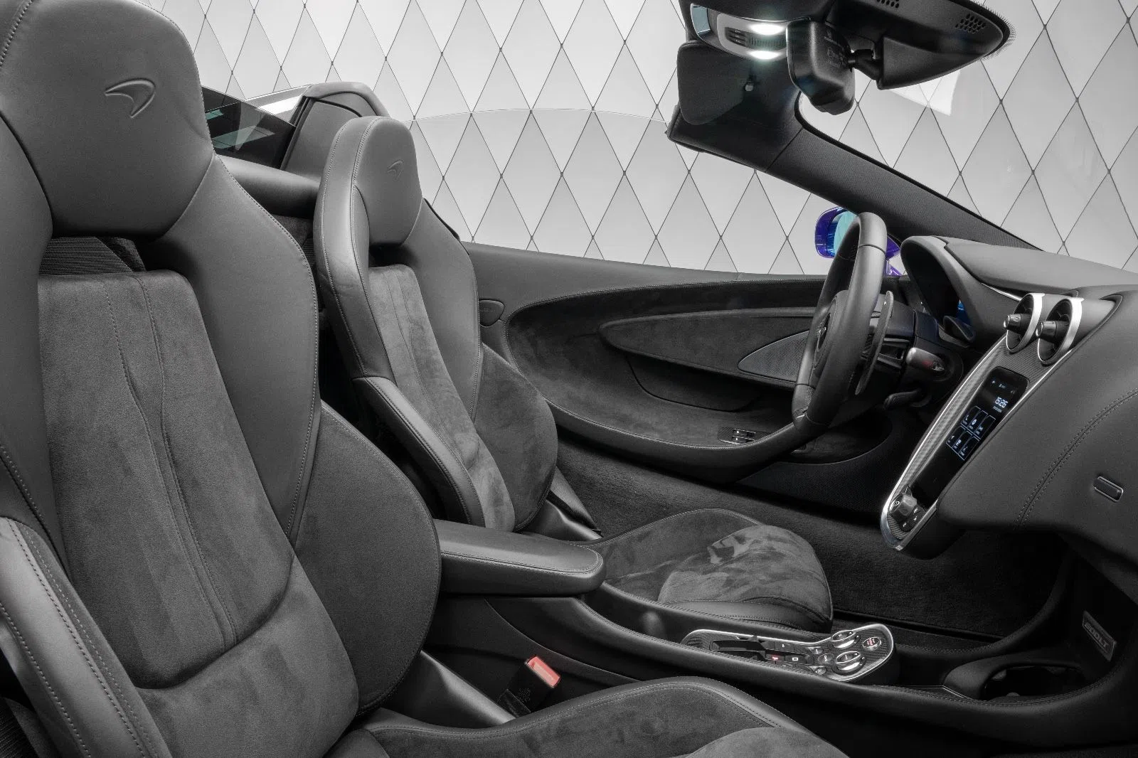 2021 McLaren 600LT Spider interior, seats, Black Alcantara