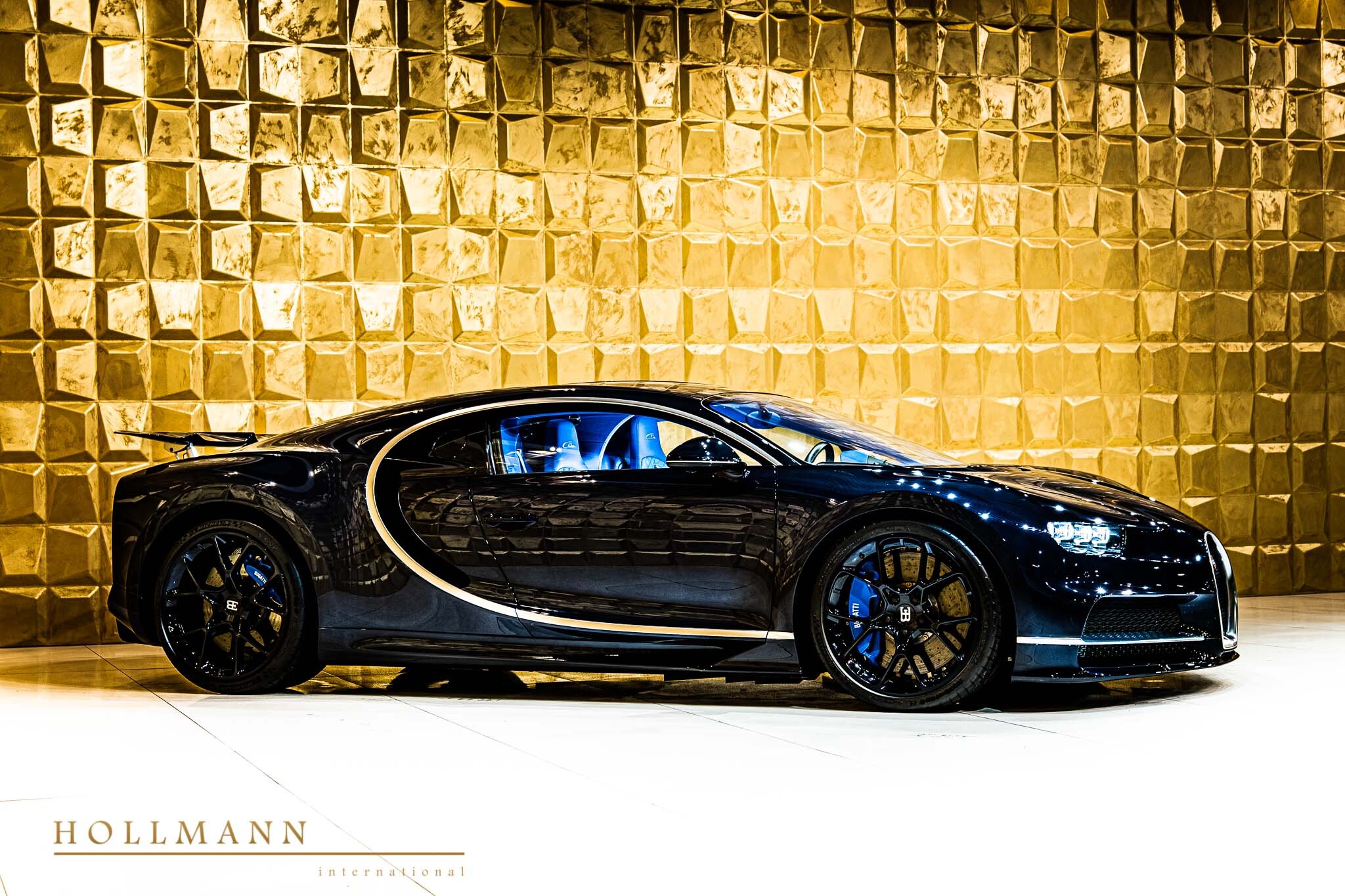 2021 Bugatti Chiron 110 ans, 2/25