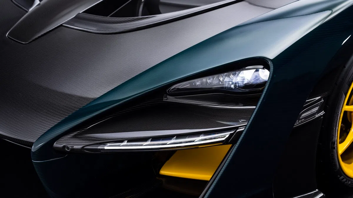 2019 McLaren Senna for sale, exterior, Green Carbon Fiber | Black Carbon Fiber
