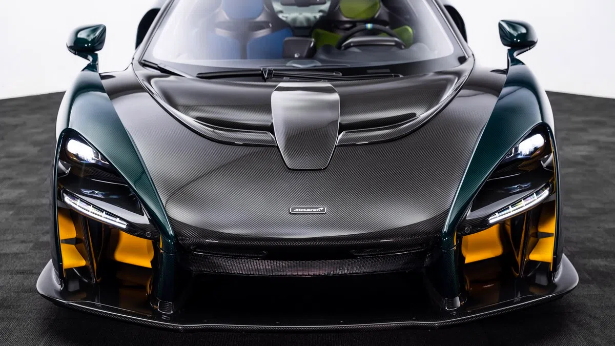 2019 McLaren Senna for sale, exterior, Green Carbon Fiber | Black Carbon Fiber