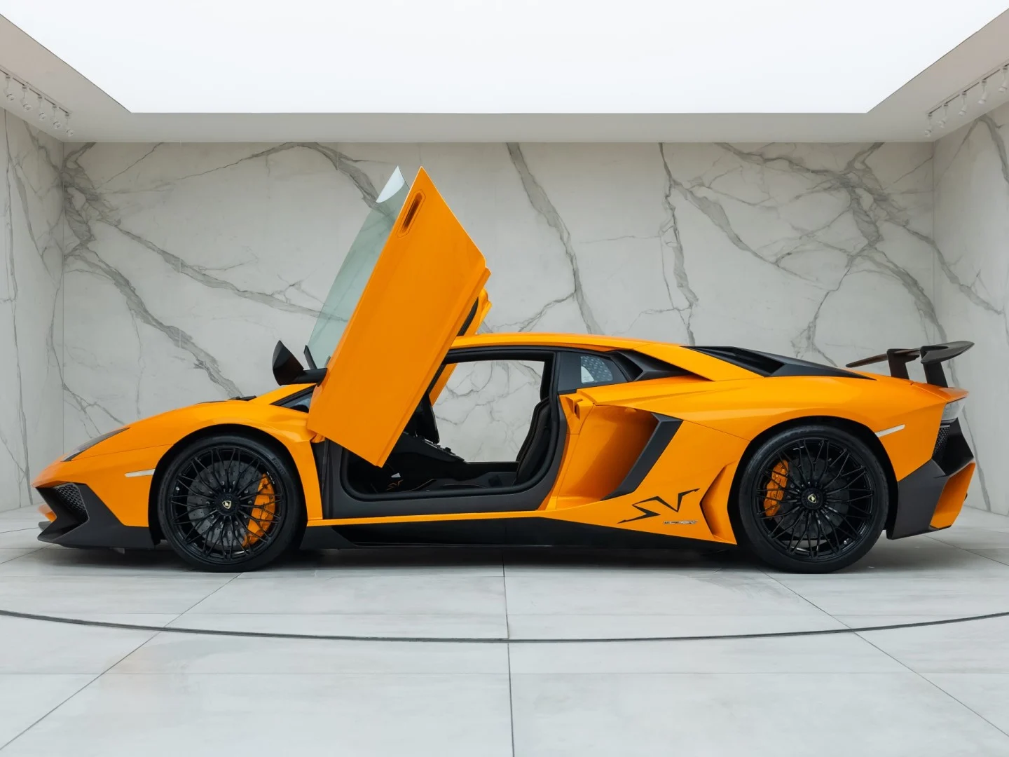 2015 Lamborghini Aventador LP 750-4 SV, 22/38