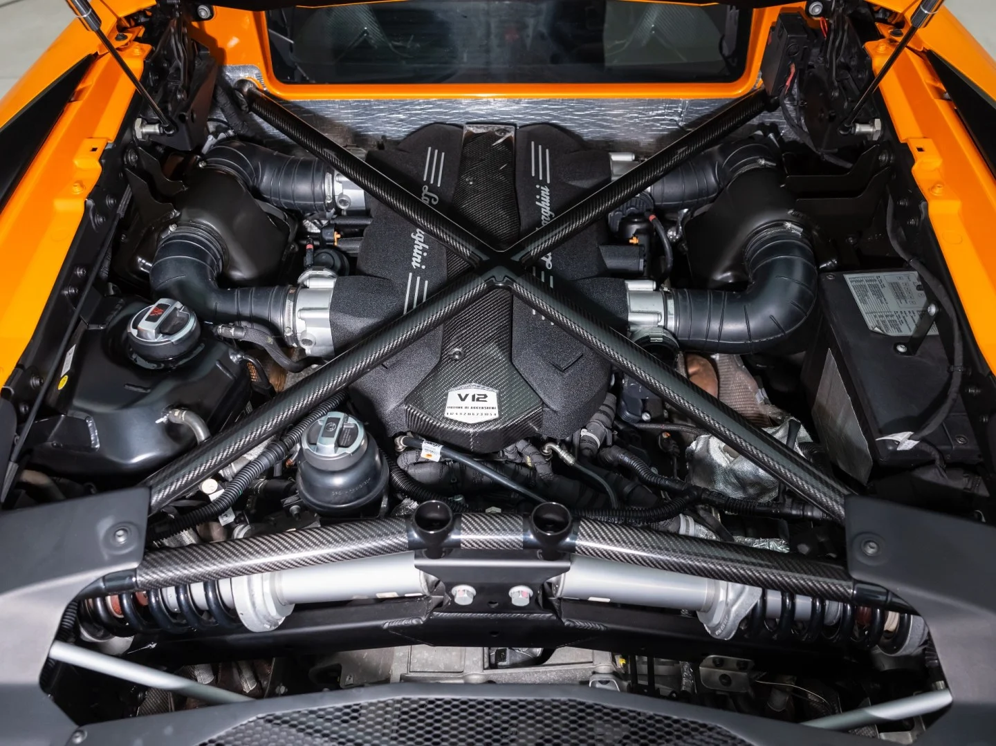 2015 Lamborghini Aventador LP 750-4 SV, 30/38