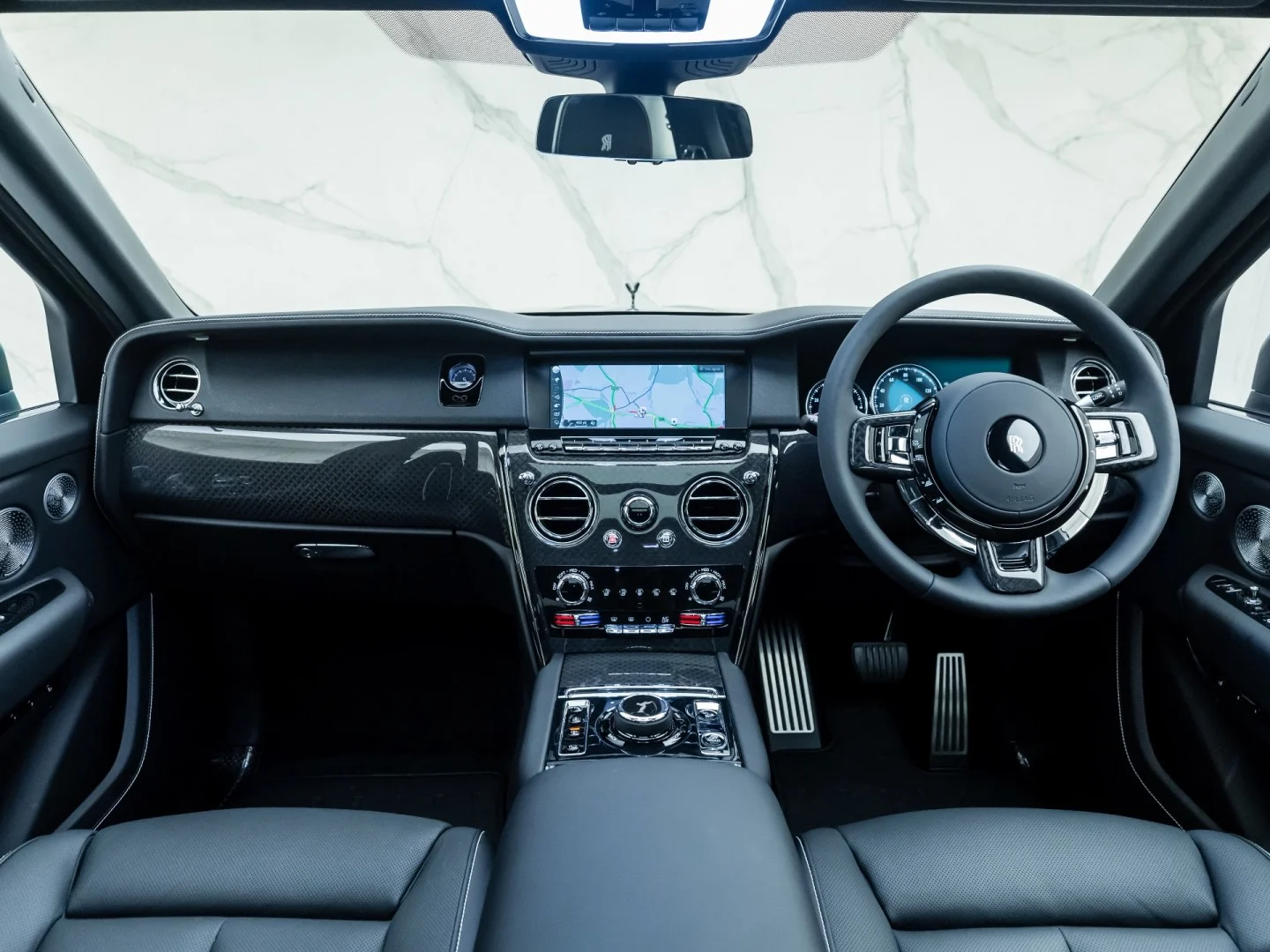 2022 ROLLS-ROYCE CULLINAN BLACK BADGE, 16/20