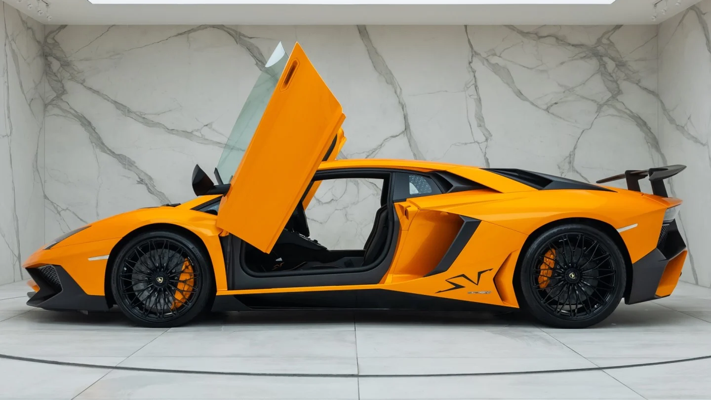 2015 Lamborghini Aventador LP 750-4 SV, 20/38