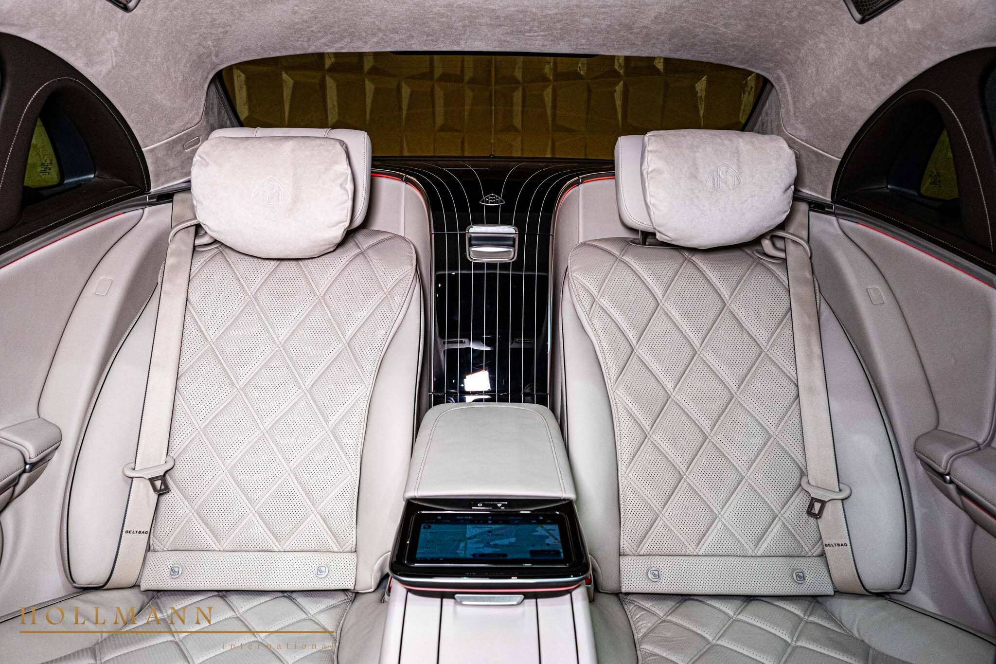 2025 Mercedes-Benz Maybach S 680, 17/19