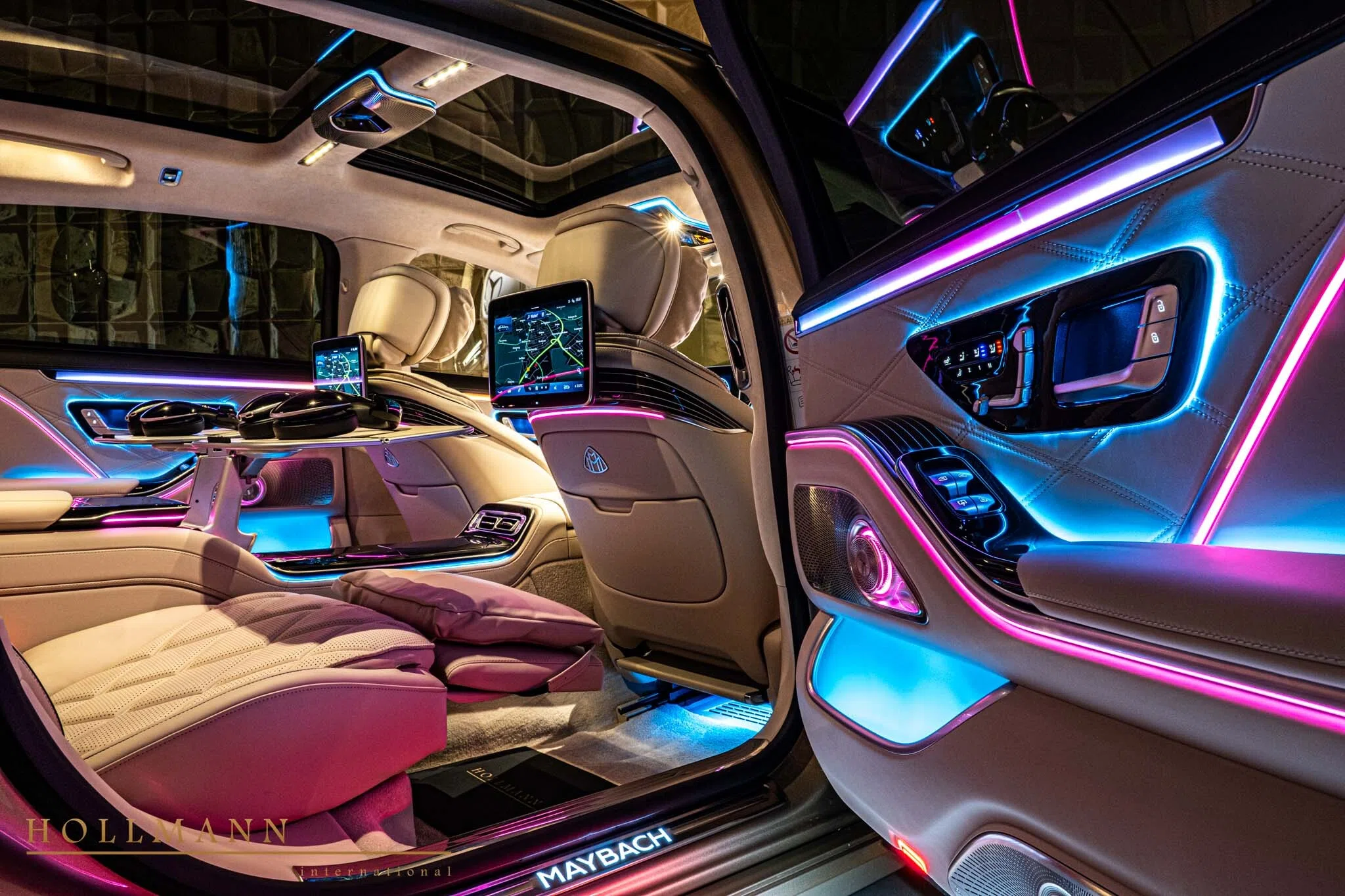 2025 Mercedes-Benz Maybach S 680 interior, seats