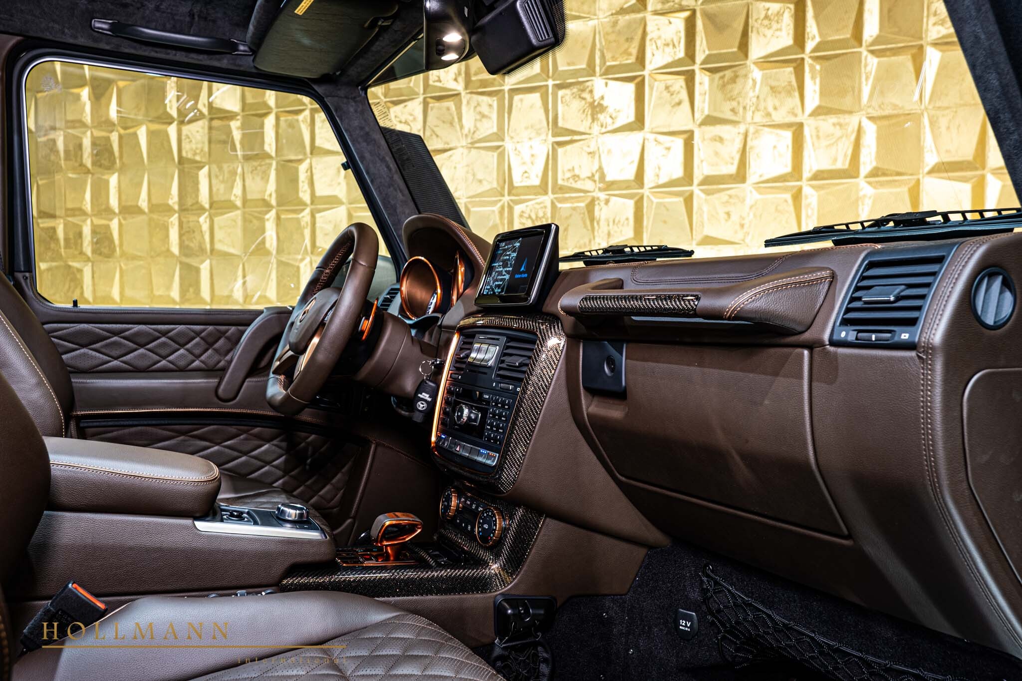 2015 BRABUS G 700 6x6, 2/16