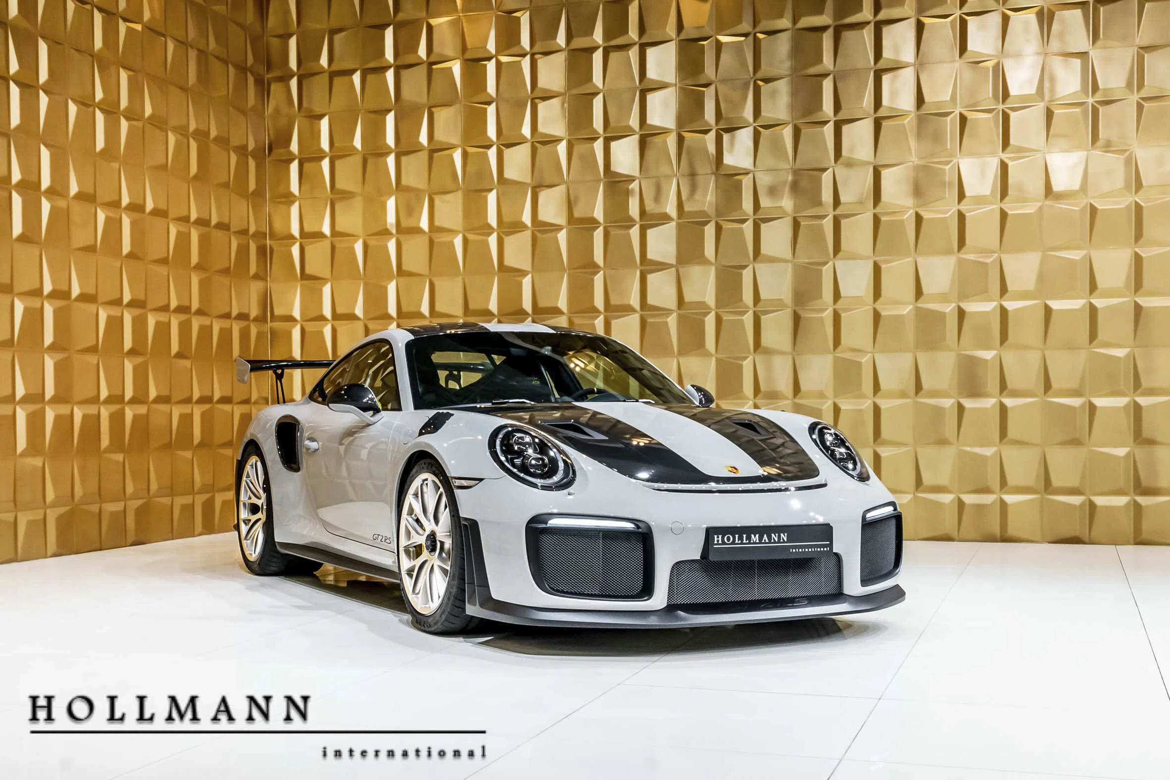 2019 Porsche 911 GT2 RS WEISSACH PACKAGE for sale, exterior, Crayon