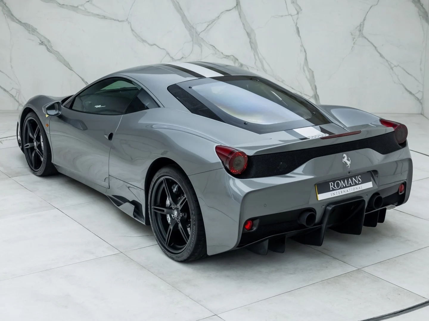 2015 Ferrari 458 Speciale, 4/16