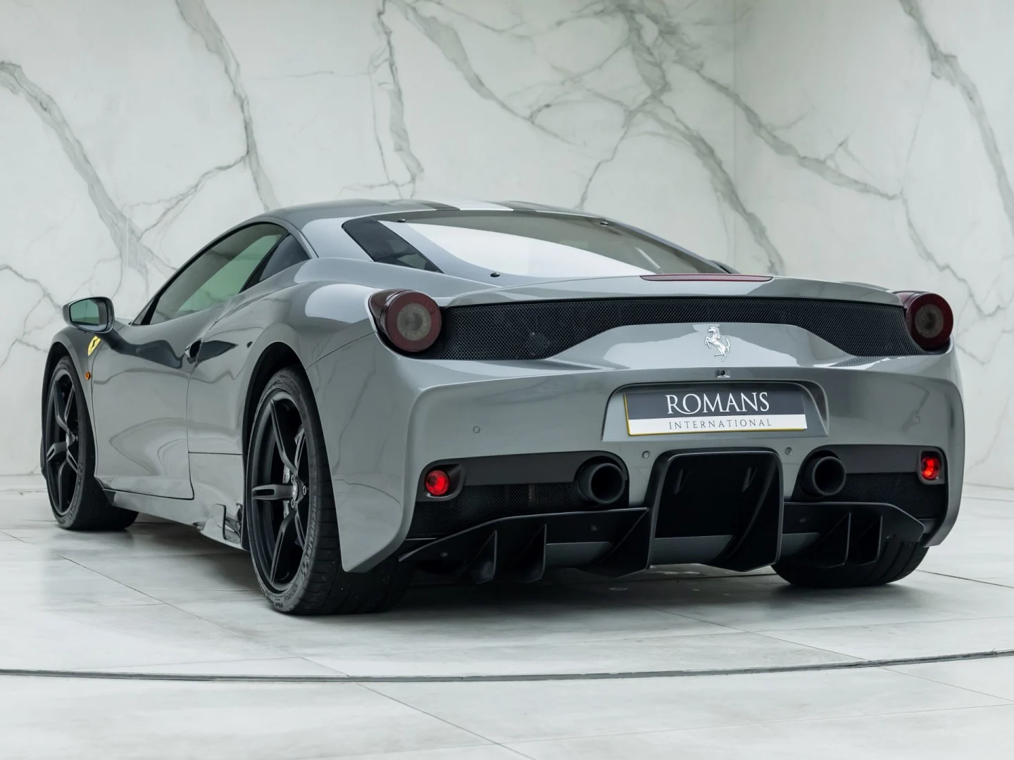 2015 Ferrari 458 Speciale, 10/16
