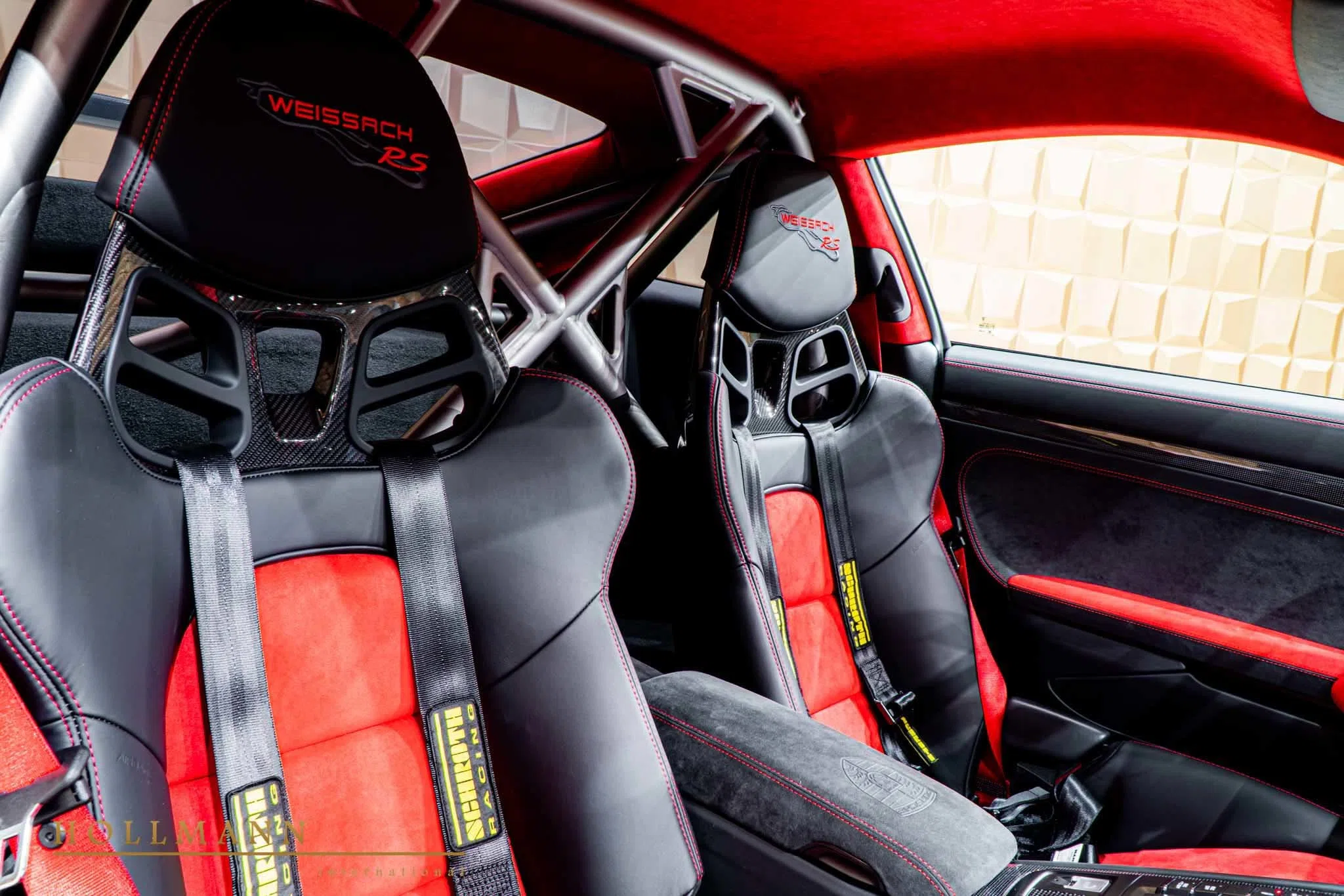 2019 Porsche 911 GT2 RS WEISSACH PACKAGE interior, seats, Leather Interior in Black + Red