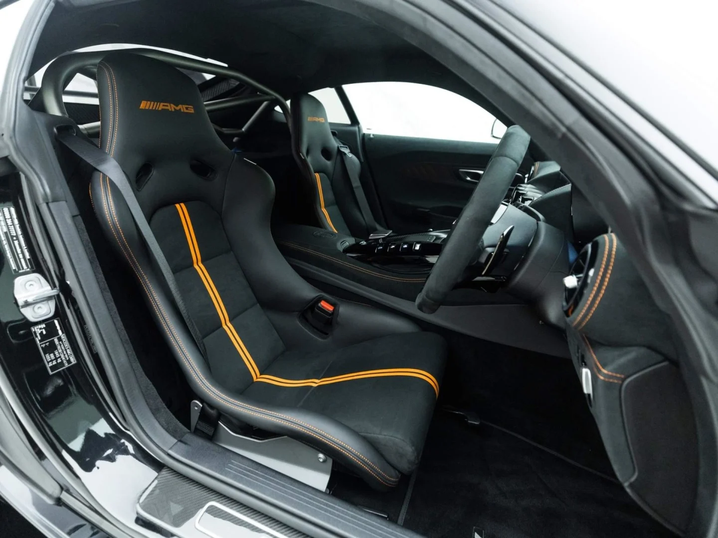 2022 Mercedes-Benz AMG GT Black Series, 16/26