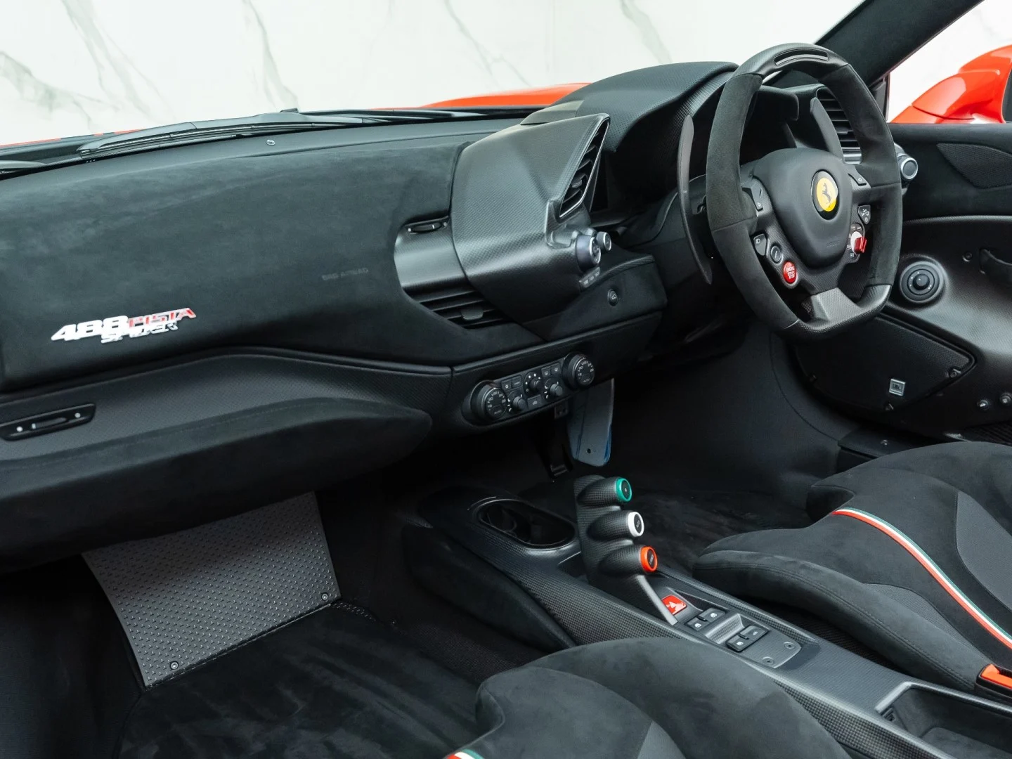 2020 Ferrari 488 Pista Spider, 8/20