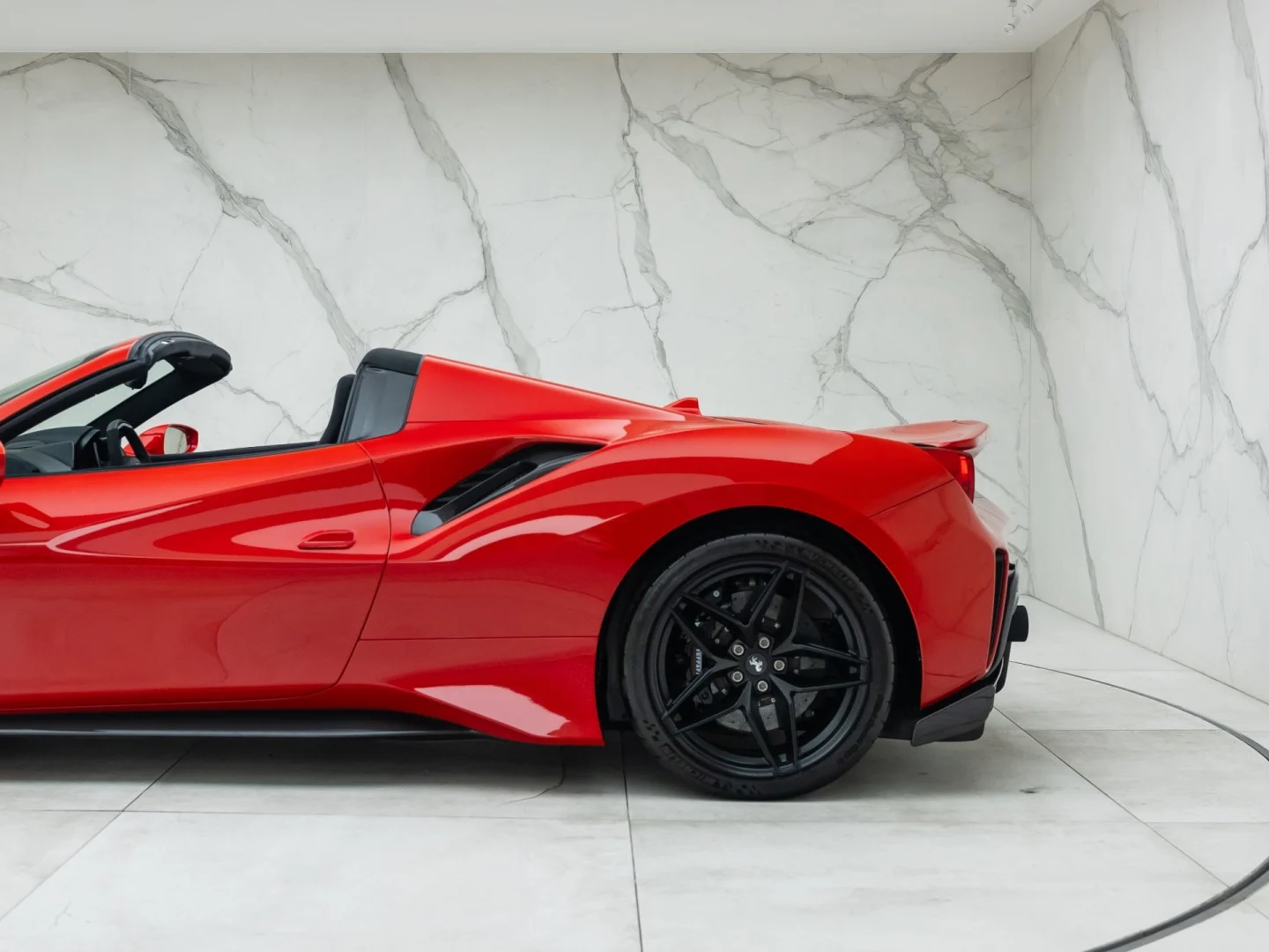 2020 Ferrari 488 Pista Spider, 14/20