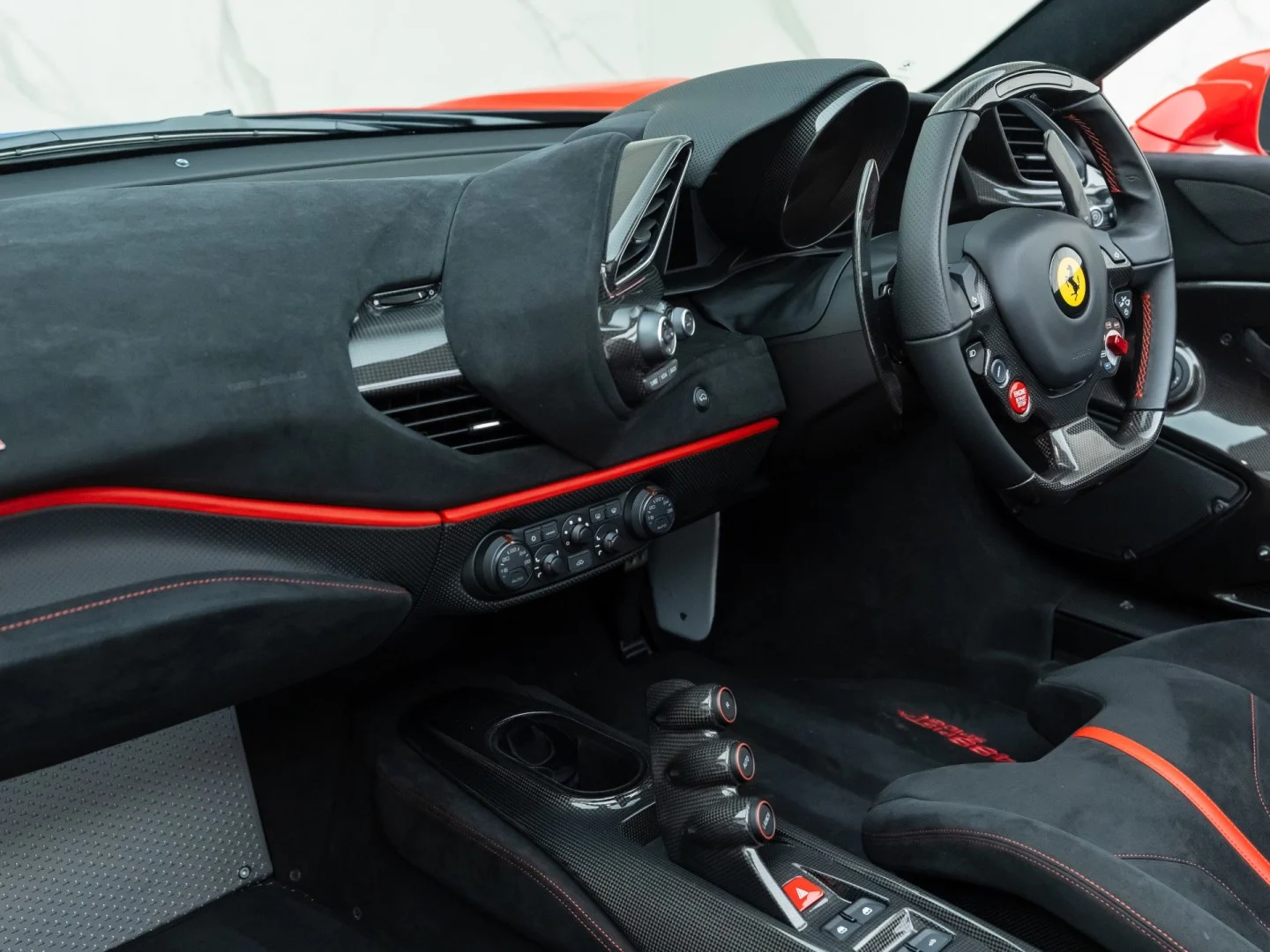 2020 Ferrari 488 Pista Spider, 4/21