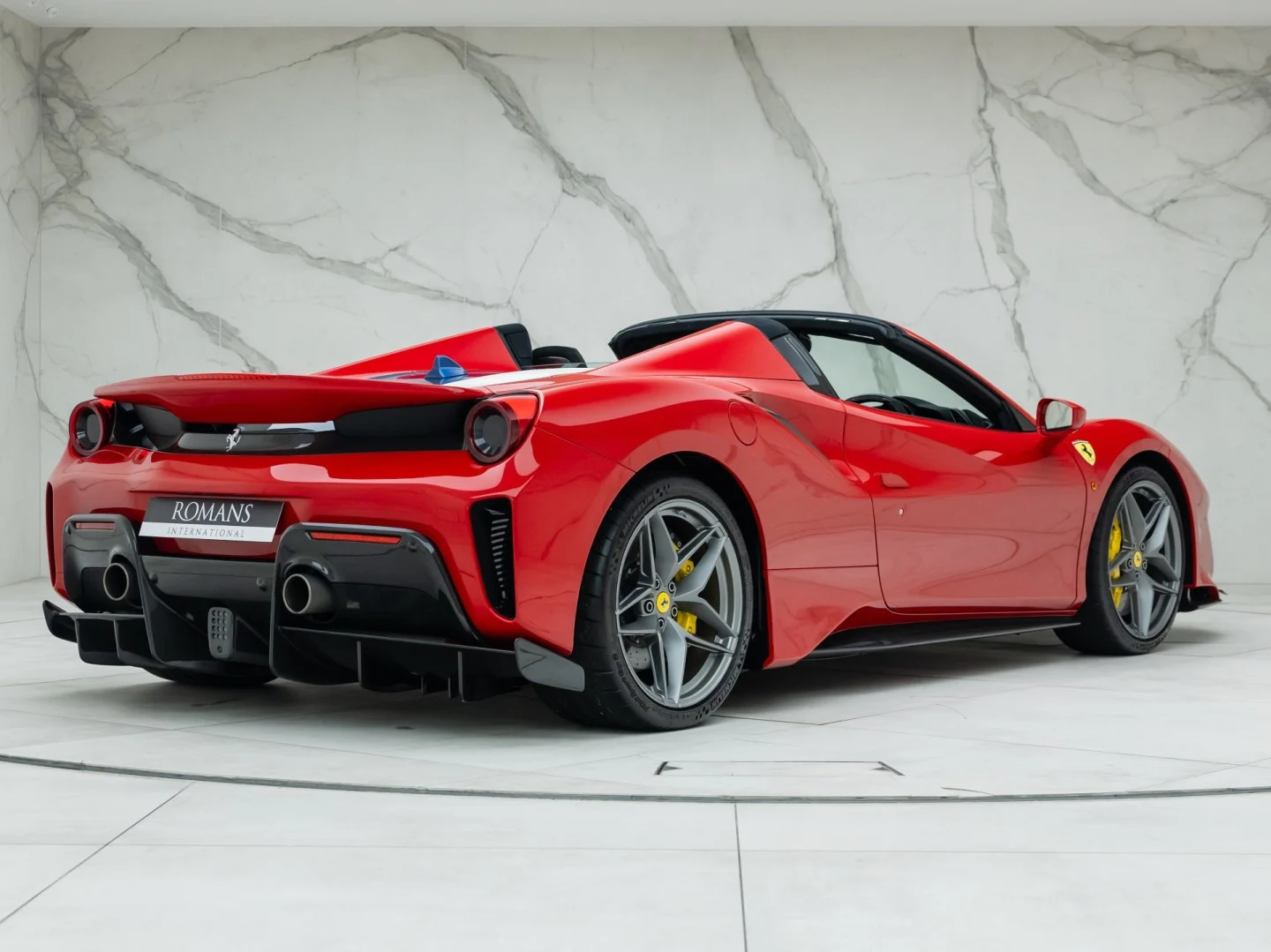 2020 Ferrari 488 Pista Spider, 5/21