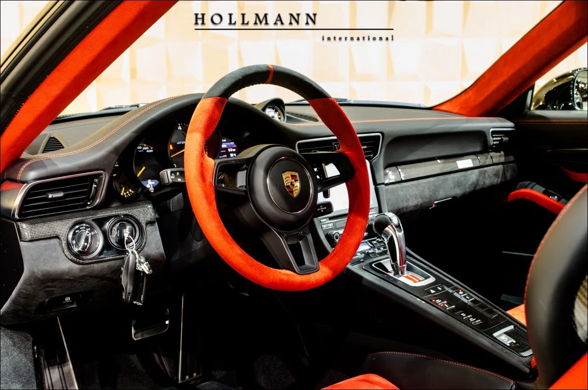 2019 Porsche 911 GT2 RS WEISSACH PACKAGE interior, Leather Black Red