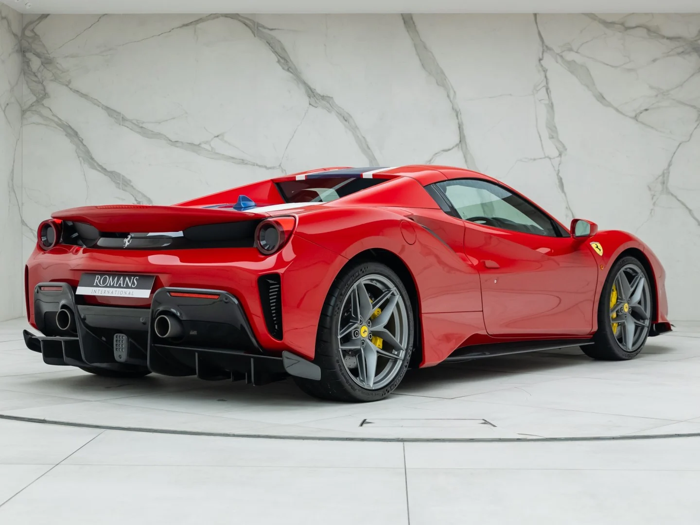 2020 Ferrari 488 Pista Spider, 19/21