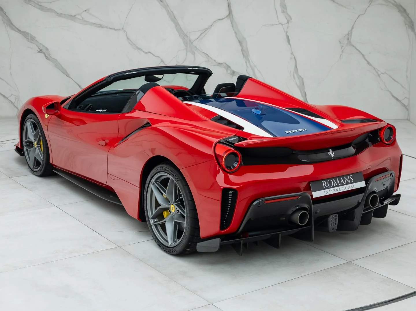 2020 Ferrari 488 Pista Spider, 20/21