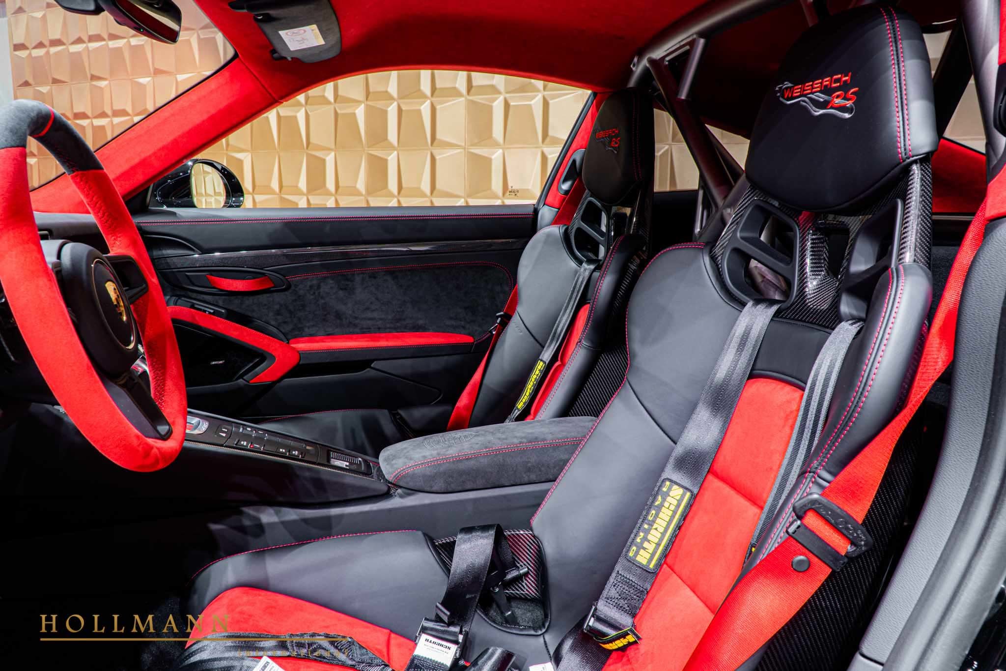 2019 Porsche 911 GT2 RS WEISSACH PACKAGE, 5/19
