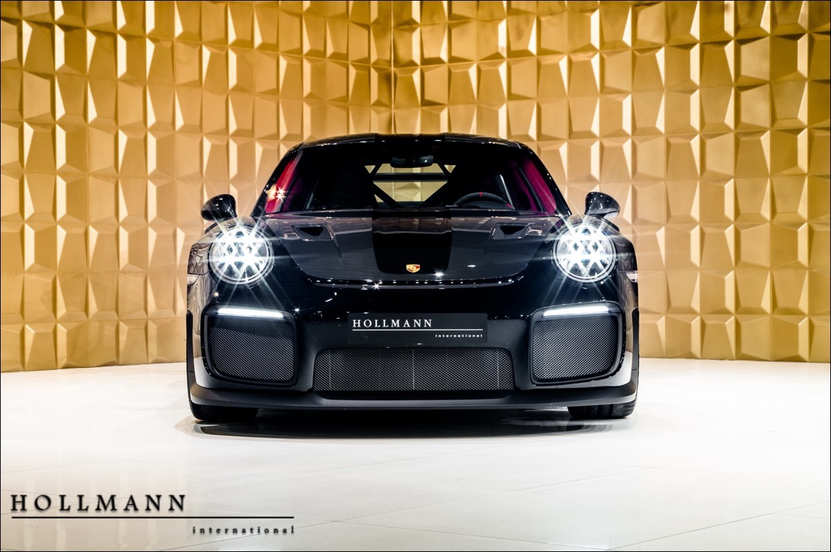 2019 Porsche 911 GT2 RS WEISSACH PACKAGE, 6/19