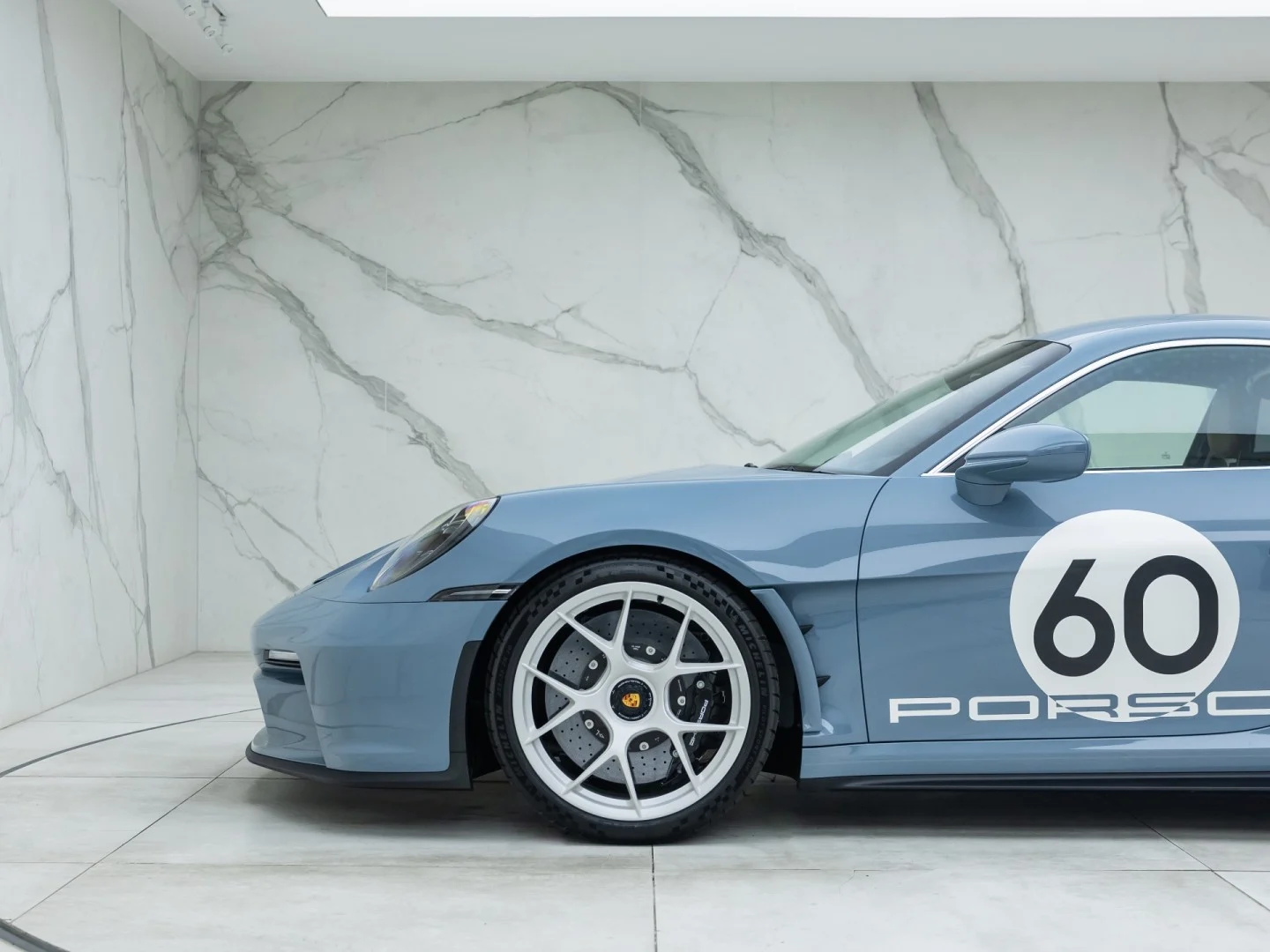 2024 Porsche 911 S/T, 8/20