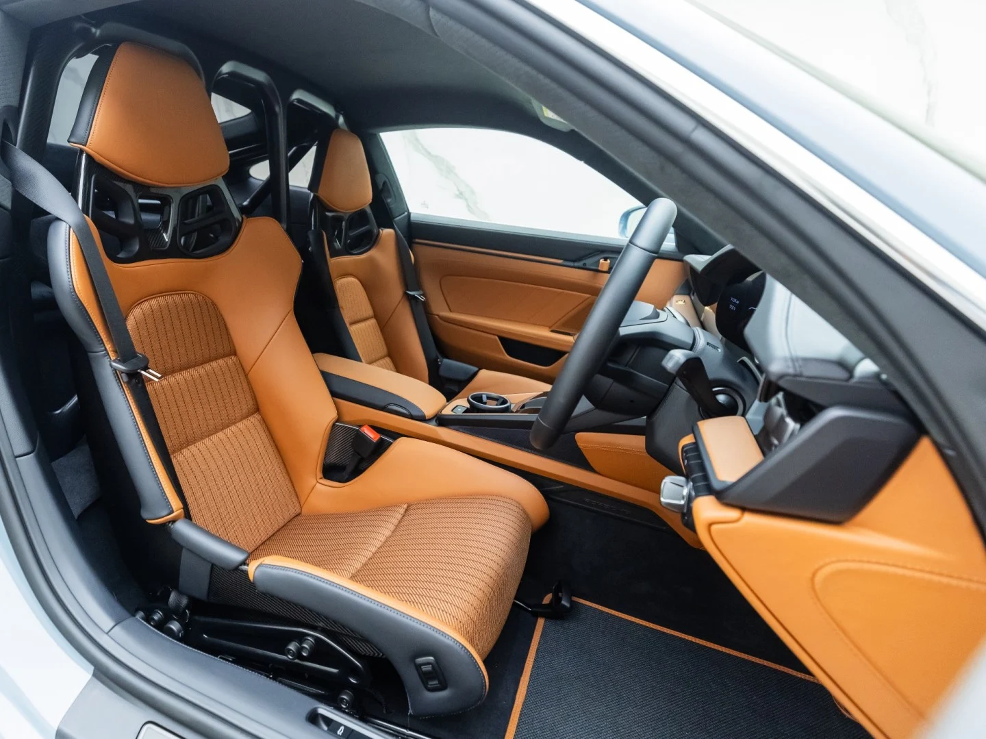 2024 Porsche 911 S/T, 16/20