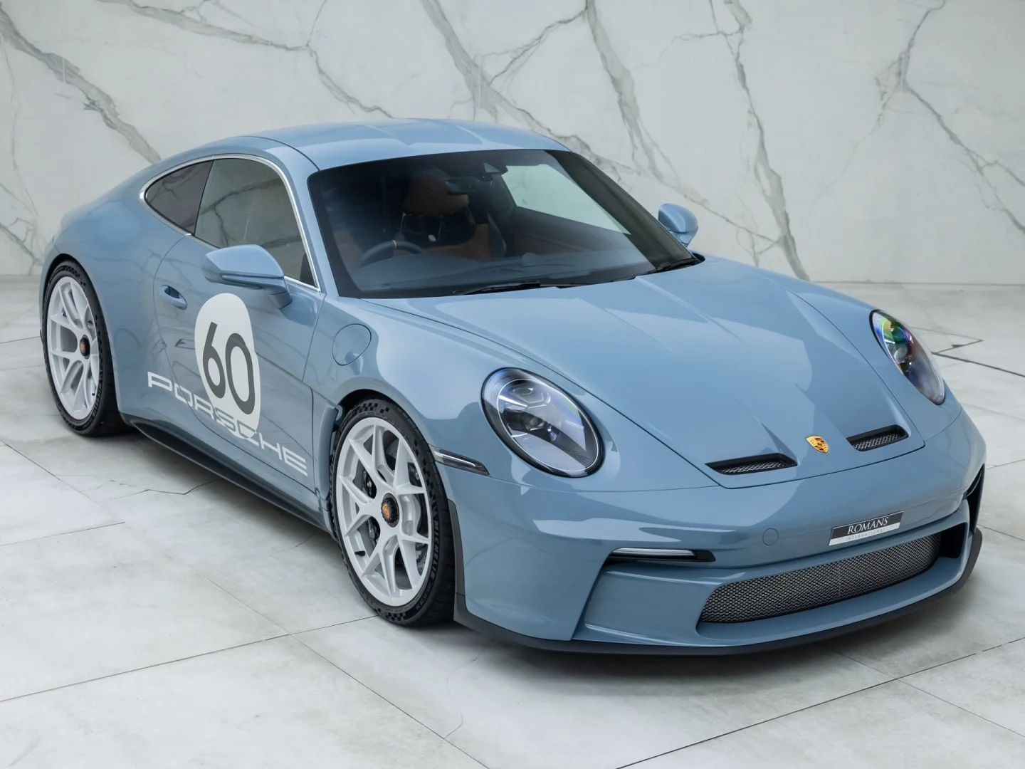 2024 Porsche 911 S/T, 18/20