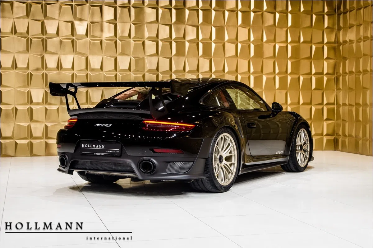 2019 Porsche 911 GT2 RS WEISSACH PACKAGE for sale, exterior, Black