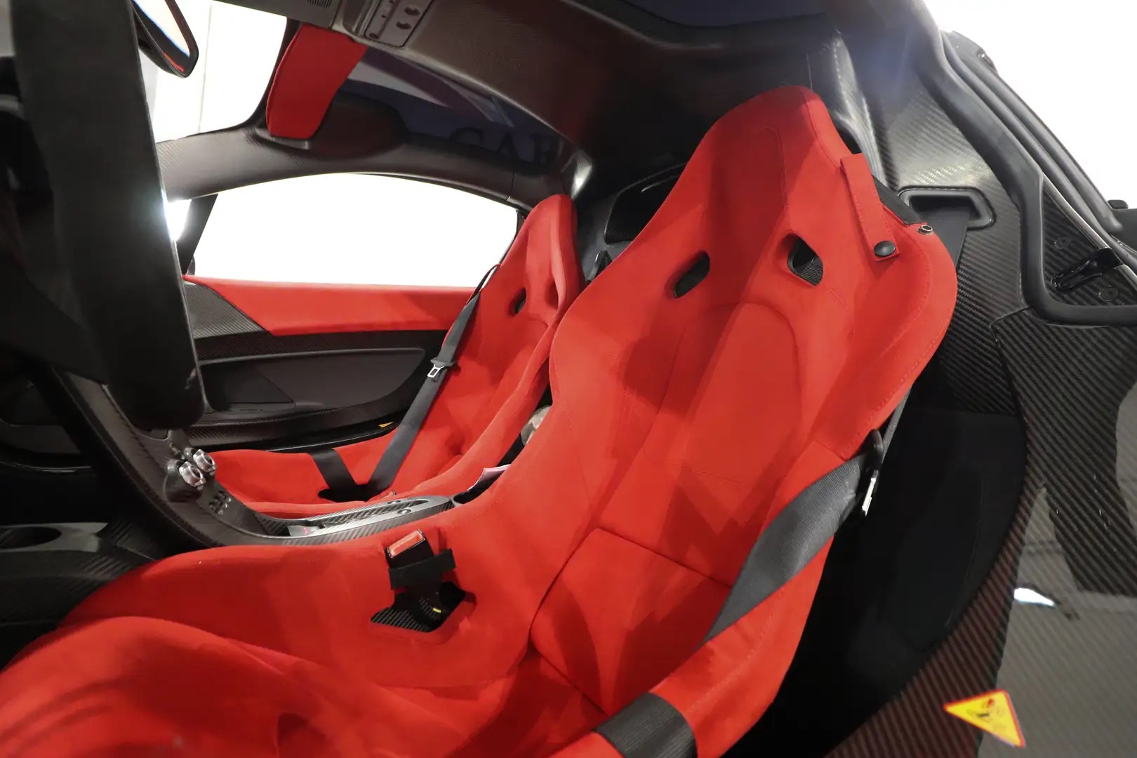 2014 McLaren P1, 9/14