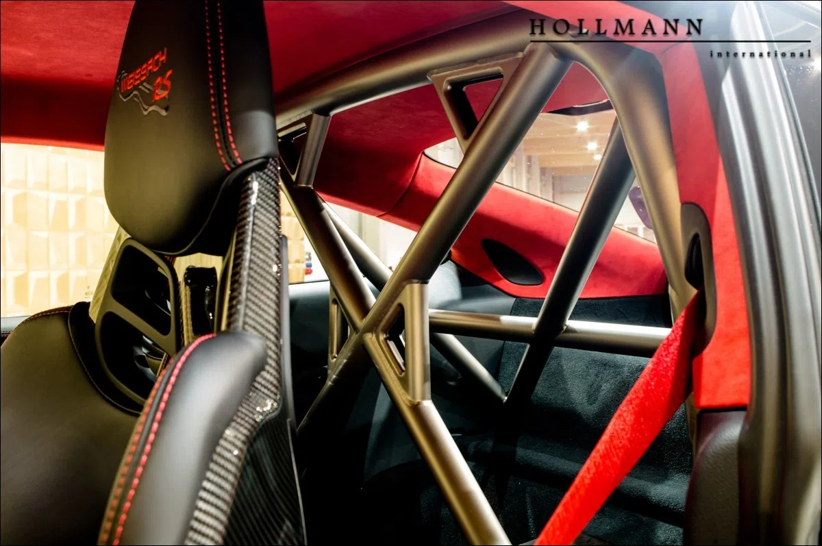 2019 Porsche 911 GT2 RS WEISSACH PACKAGE interior, Leather Black Red