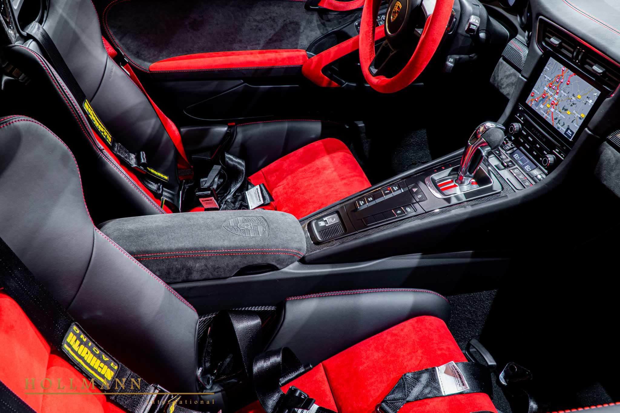 2019 Porsche 911 GT2 RS WEISSACH PACKAGE, 18/19