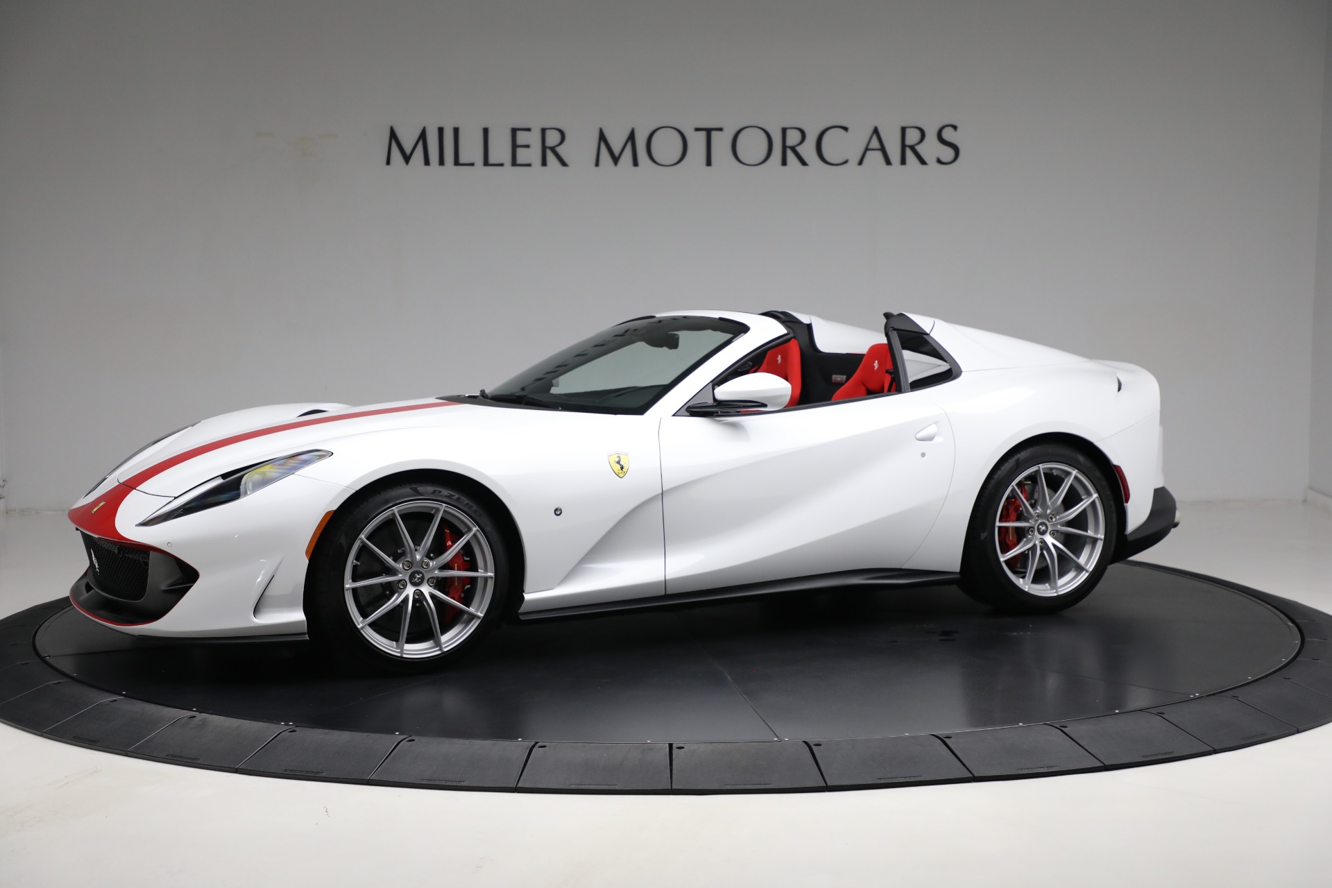 2022 Ferrari 812 GTS Tailor Made, 2/20
