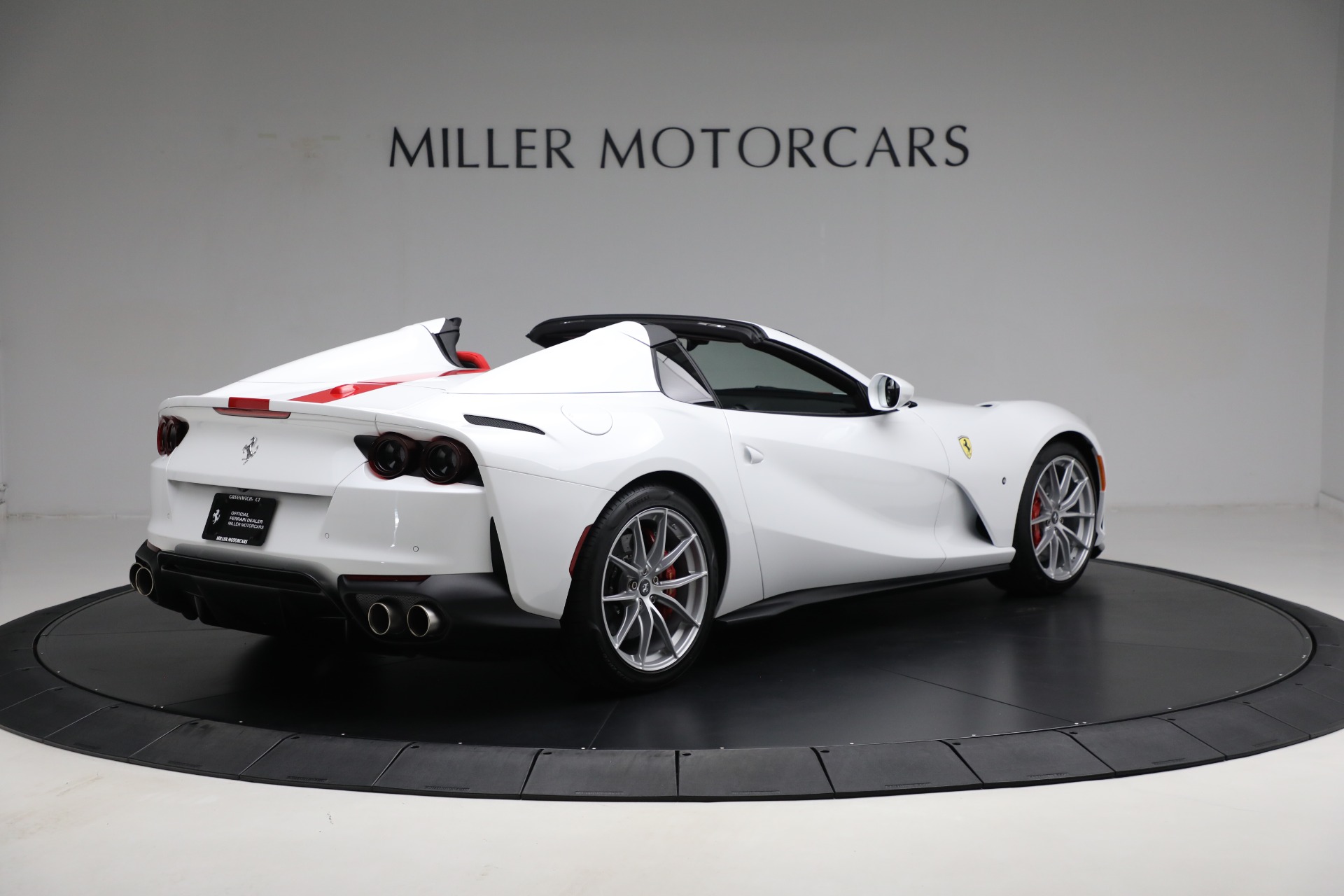 2022 Ferrari 812 GTS Tailor Made, 7/20