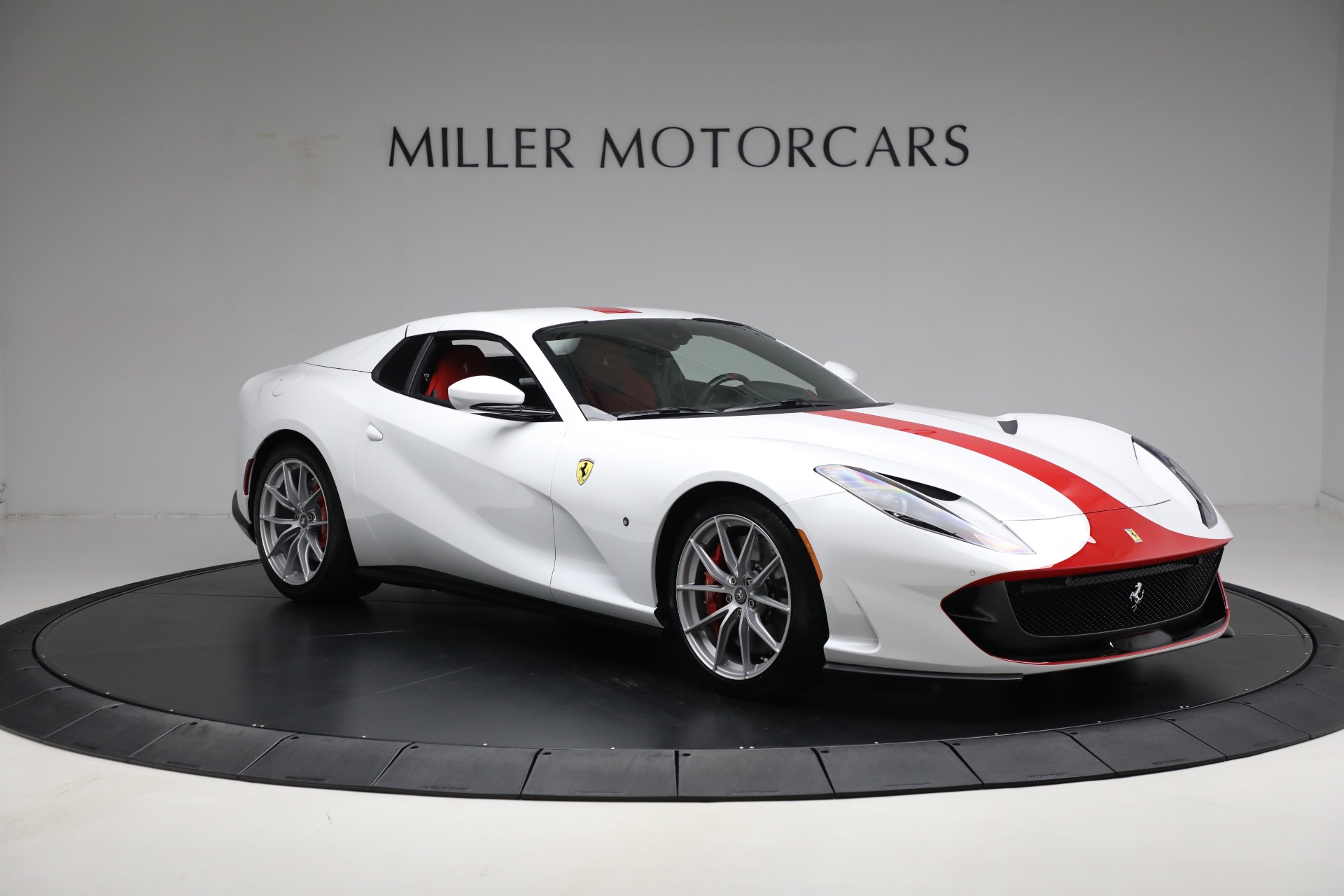 2022 Ferrari 812 GTS Tailor Made, 11/20