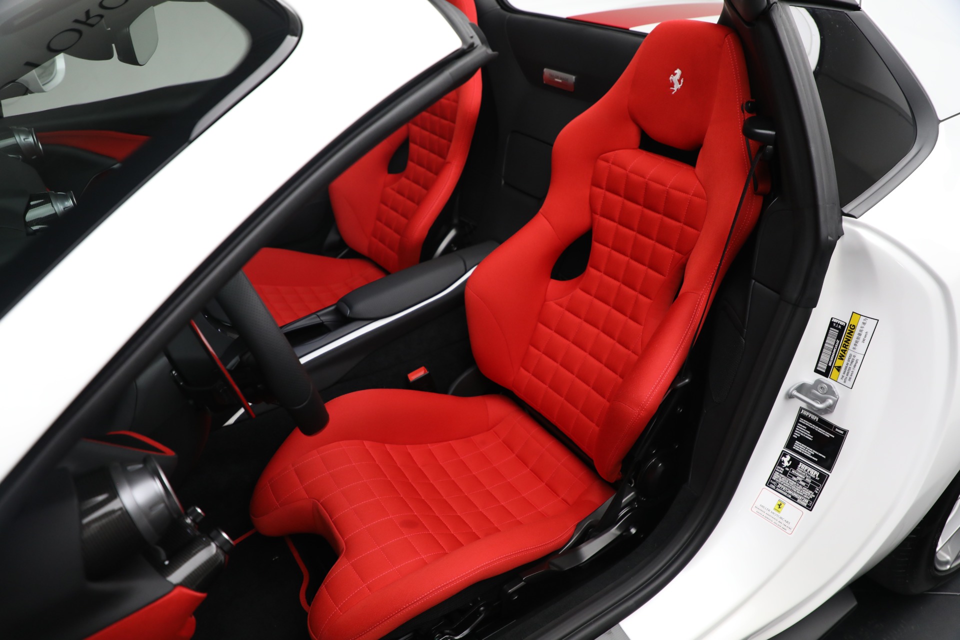 2022 Ferrari 812 GTS Tailor Made, 14/20