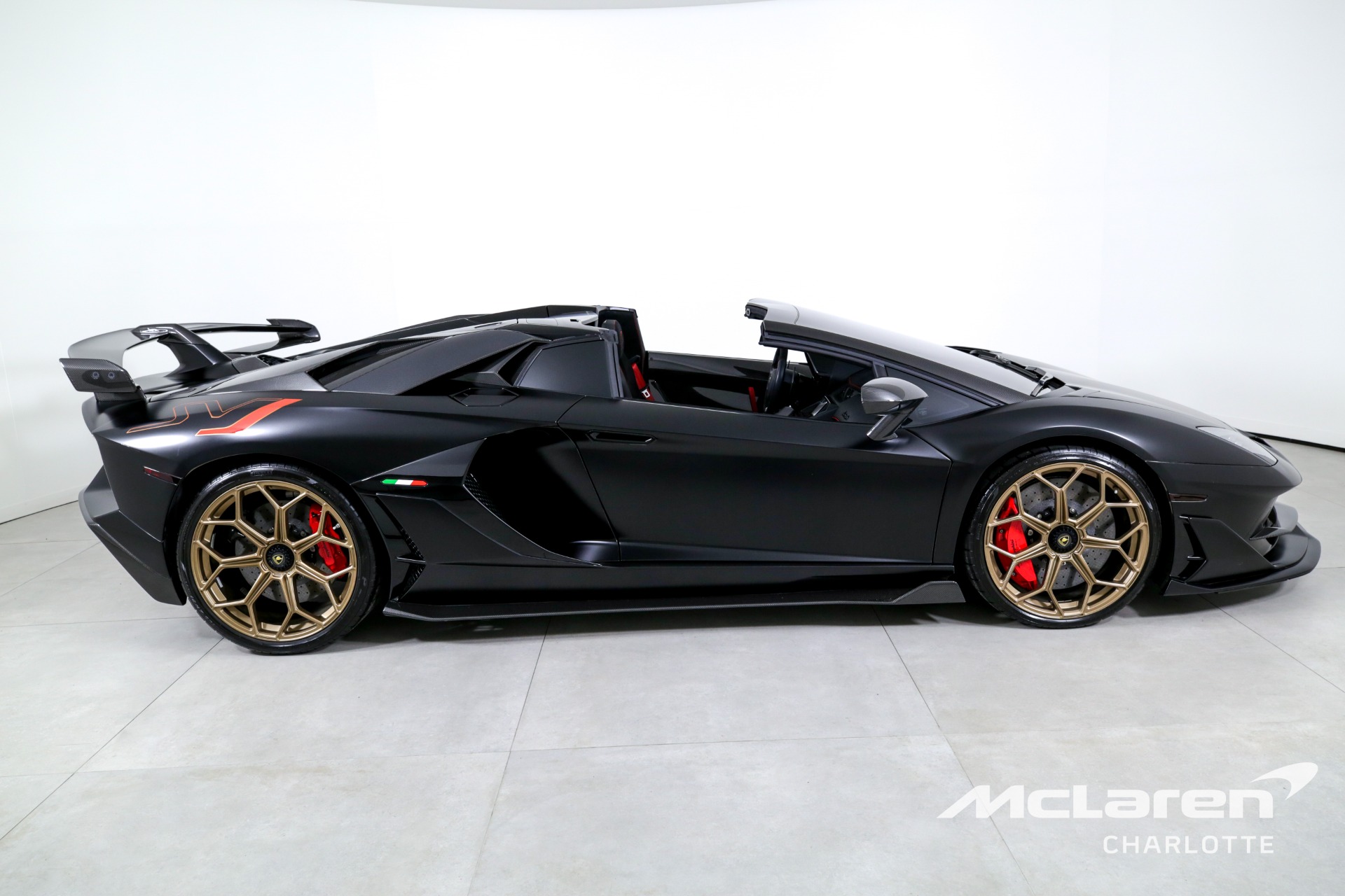 2021 Lamborghini Aventador SVJ, 9/14