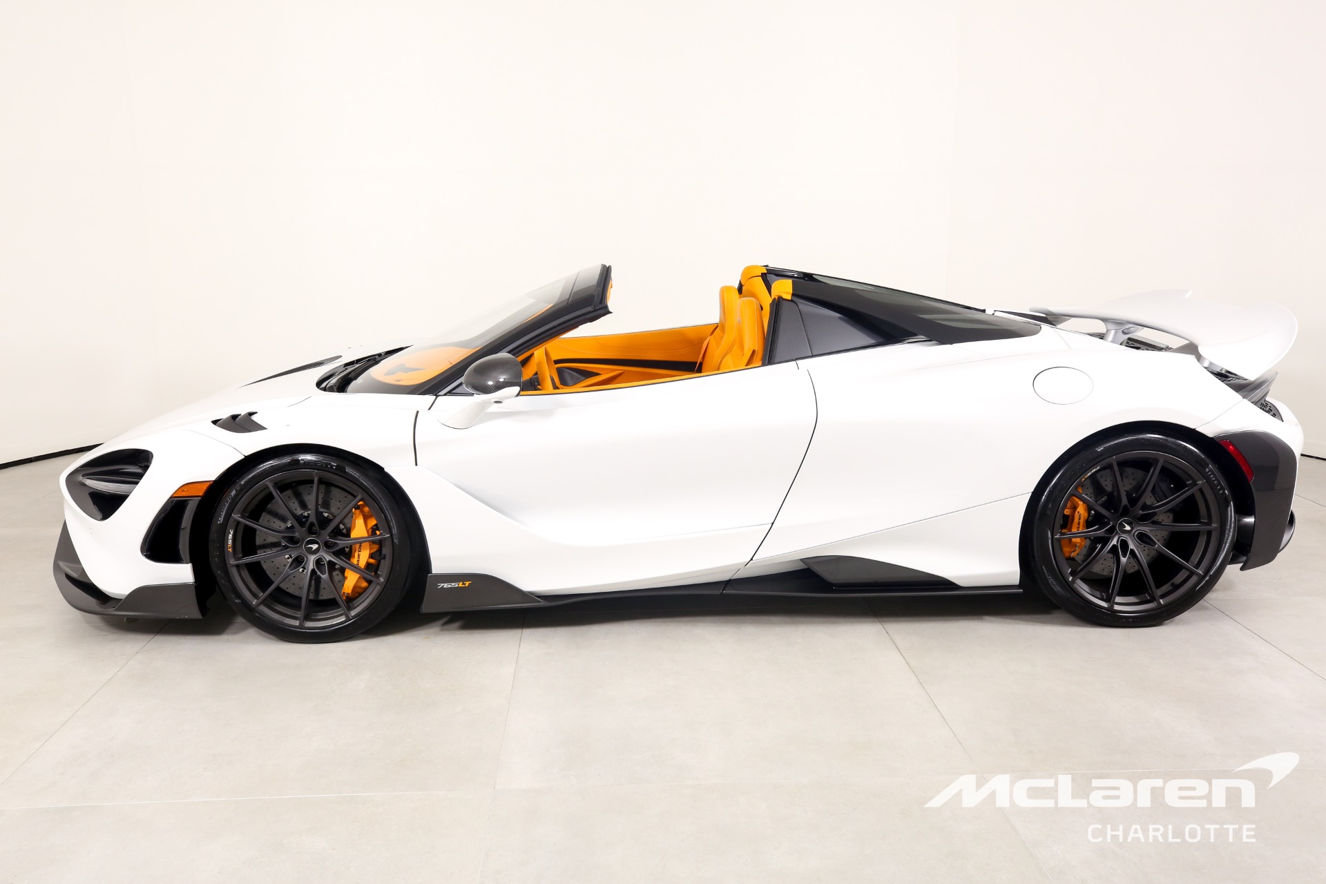 2022 McLaren 765LT Spider, 5/20