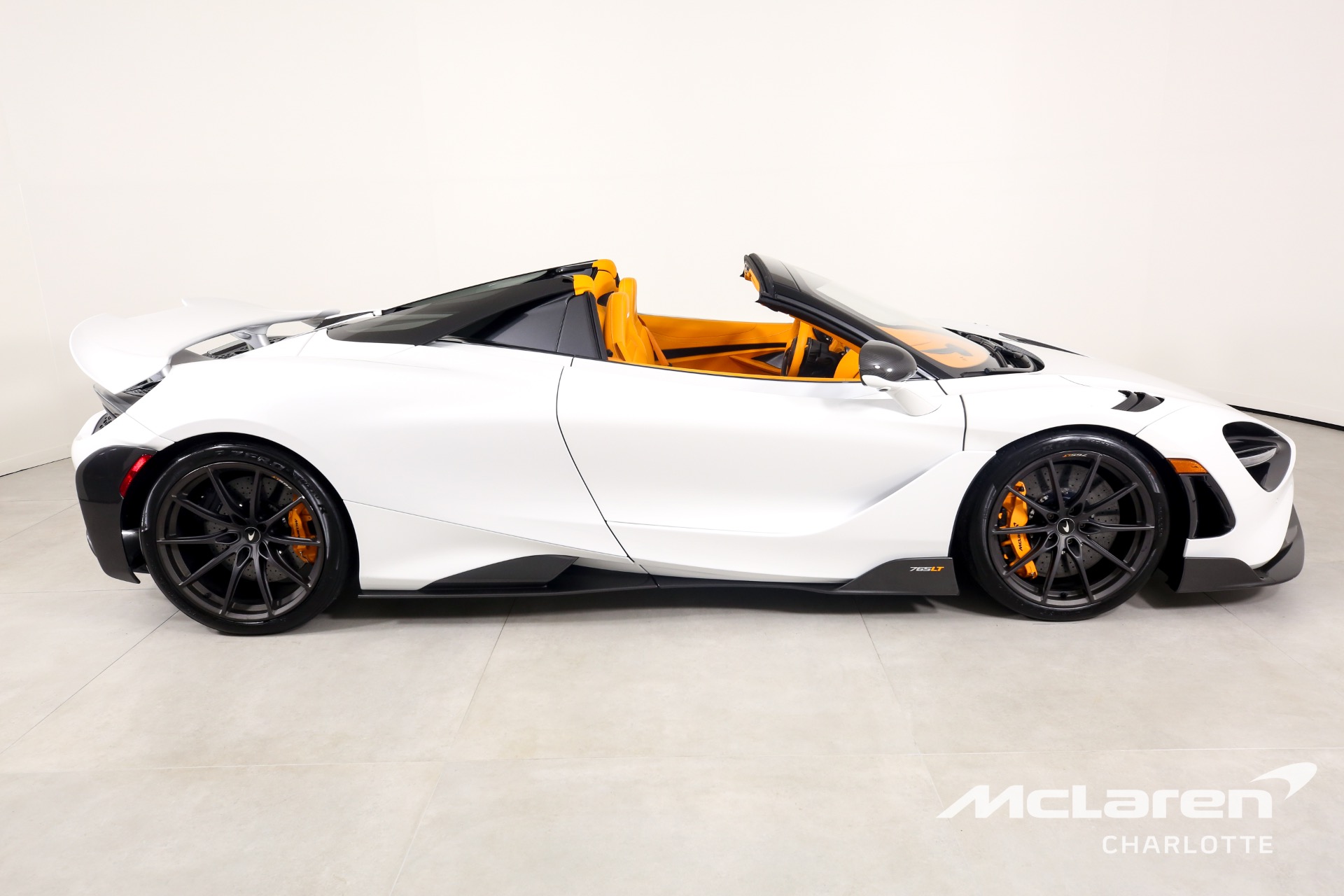2022 McLaren 765LT Spider, 9/20