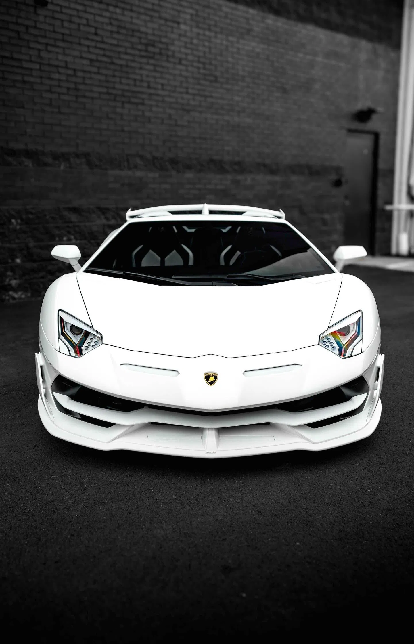 2020 Lamborghini Aventador SVJ Roadster for sale, exterior, Bianco Isis