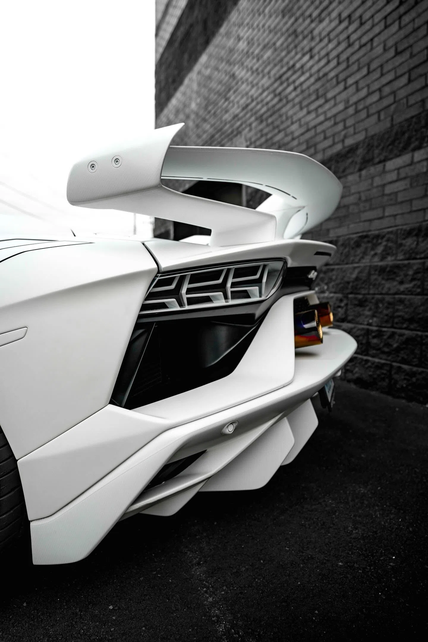 2020 Lamborghini Aventador SVJ Roadster for sale, exterior, Bianco Isis