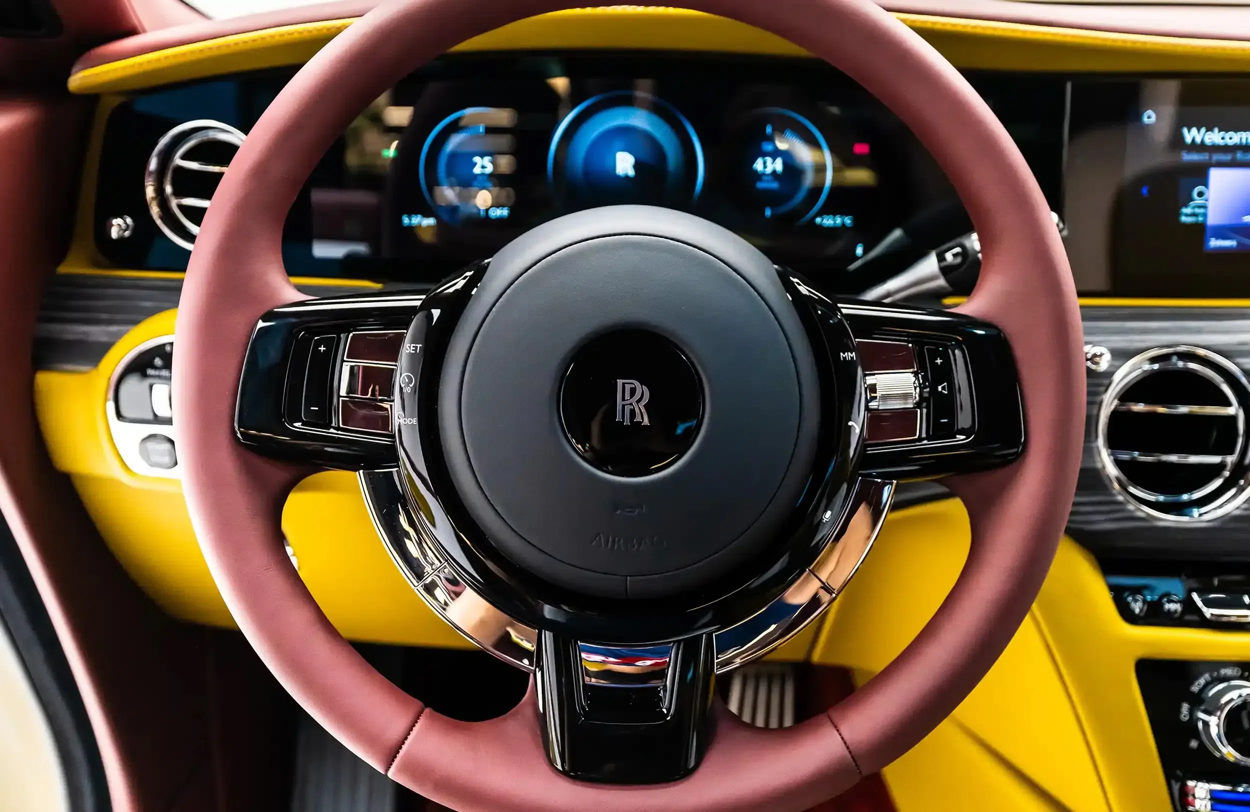 2024 Rolls-Royce Spectre interior, steering wheel