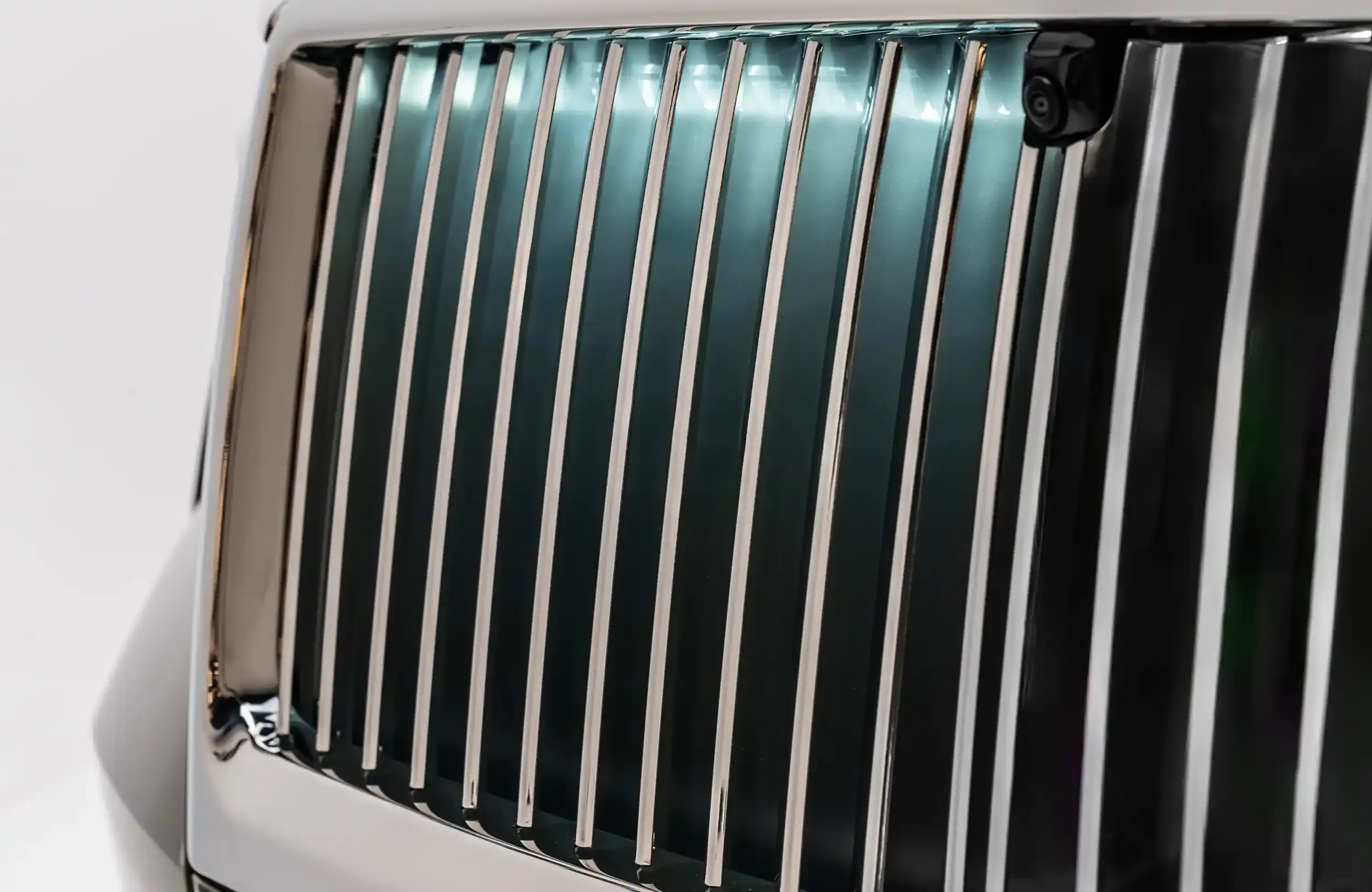 2024 Rolls-Royce Spectre, 17/18