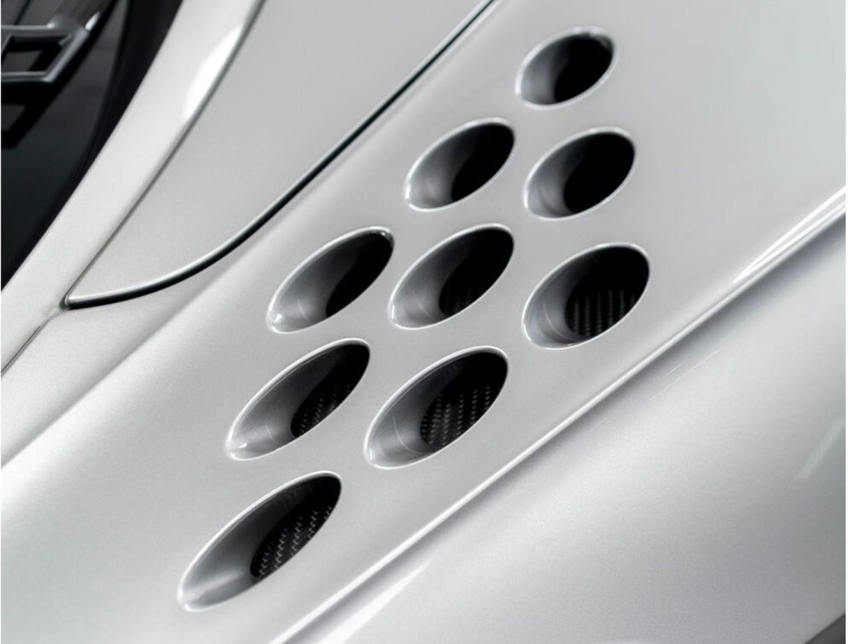 2023 Bugatti Chiron Super Sport, 8/20